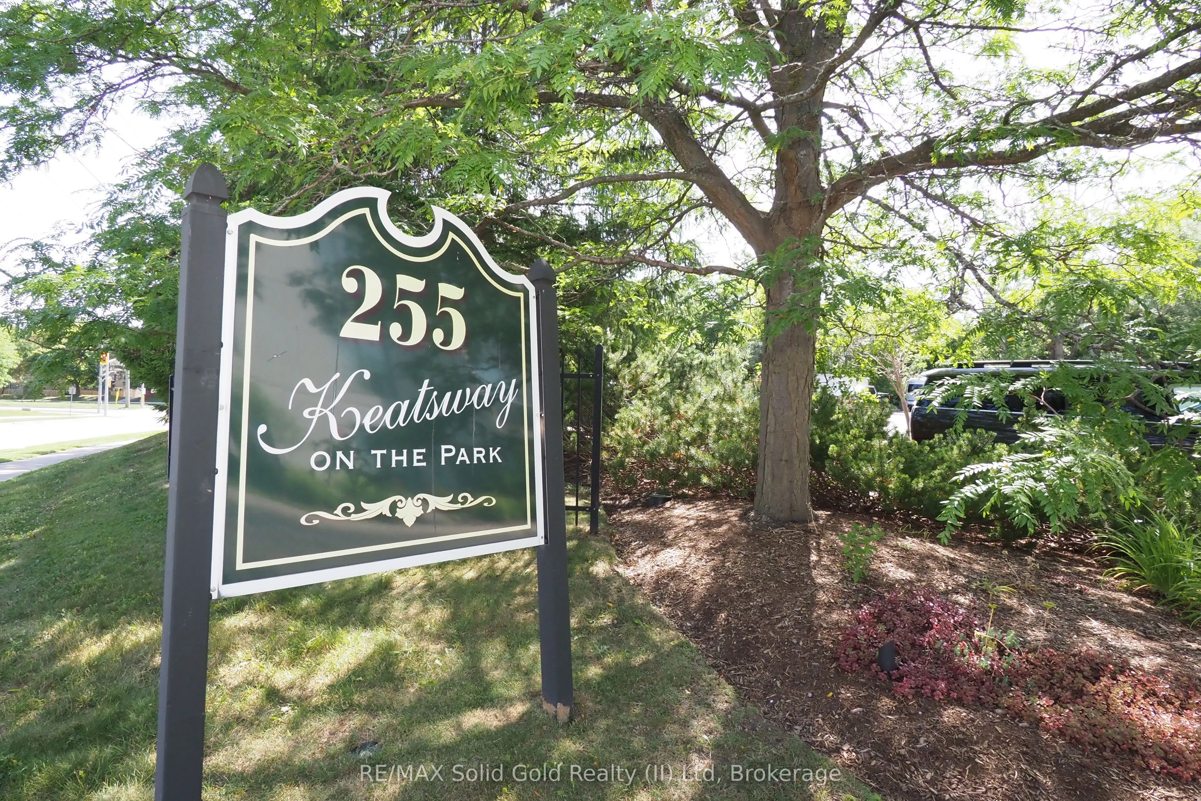 255 Keats Way, #701