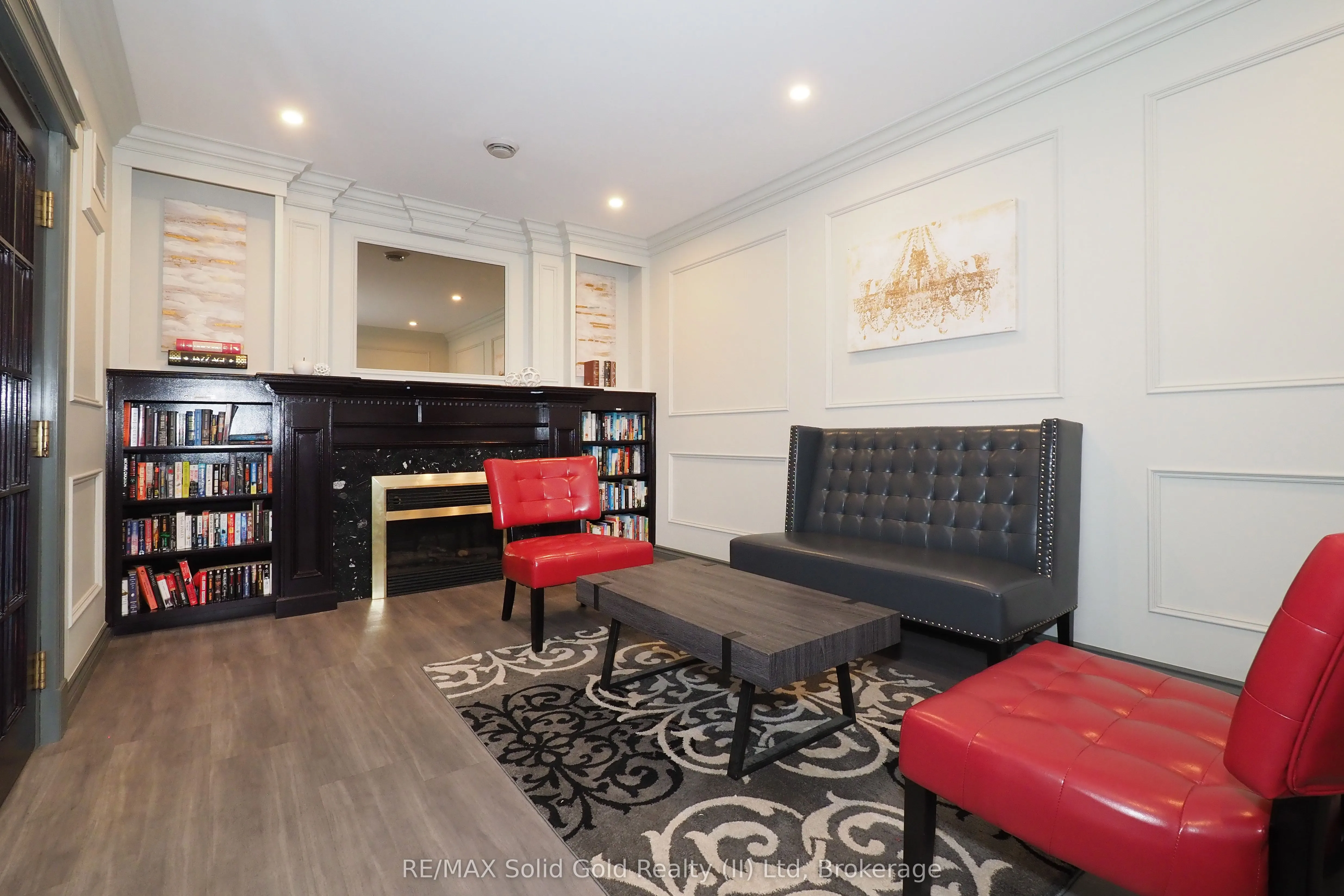 255 Keats Way, #701
