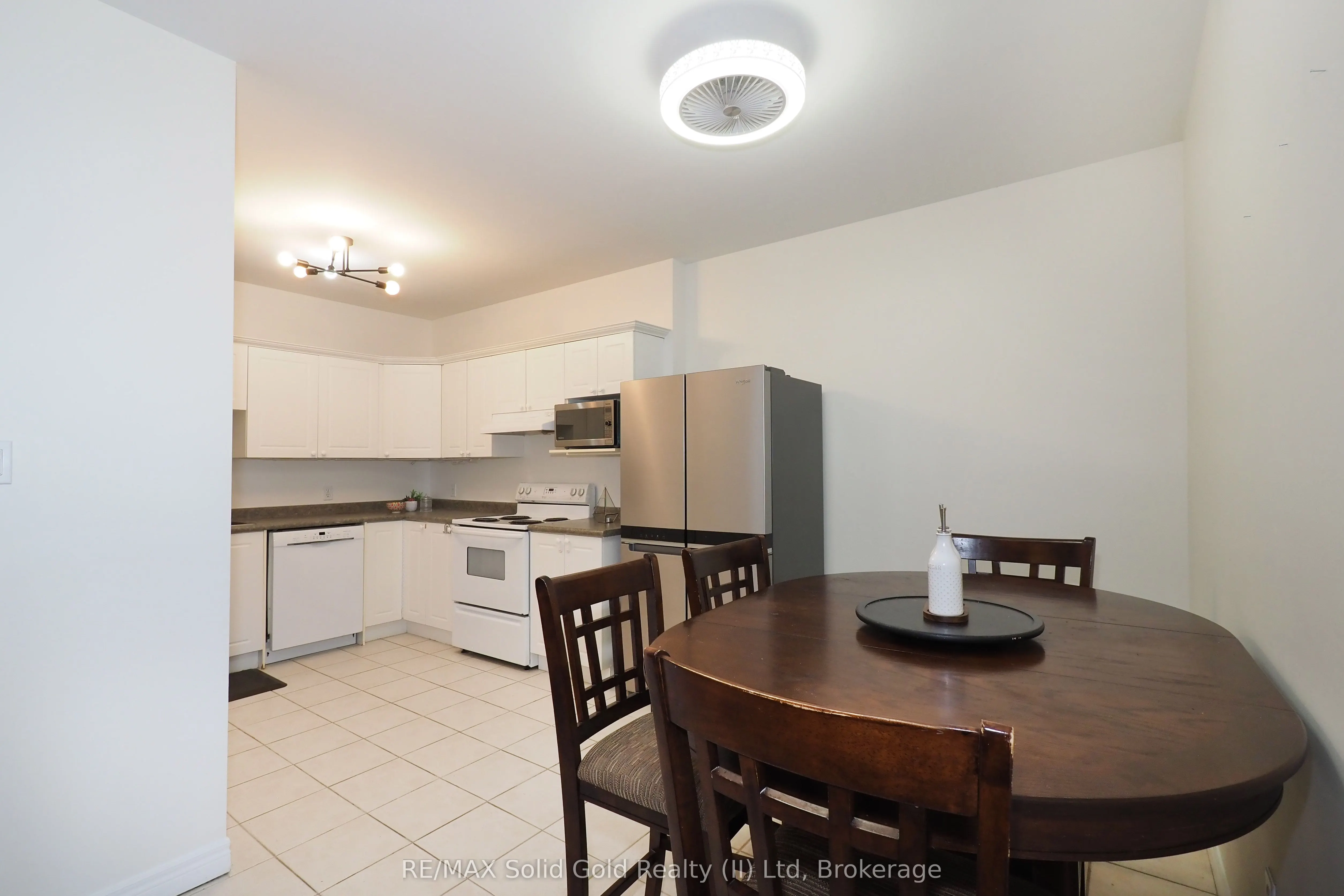 255 Keats Way, #701