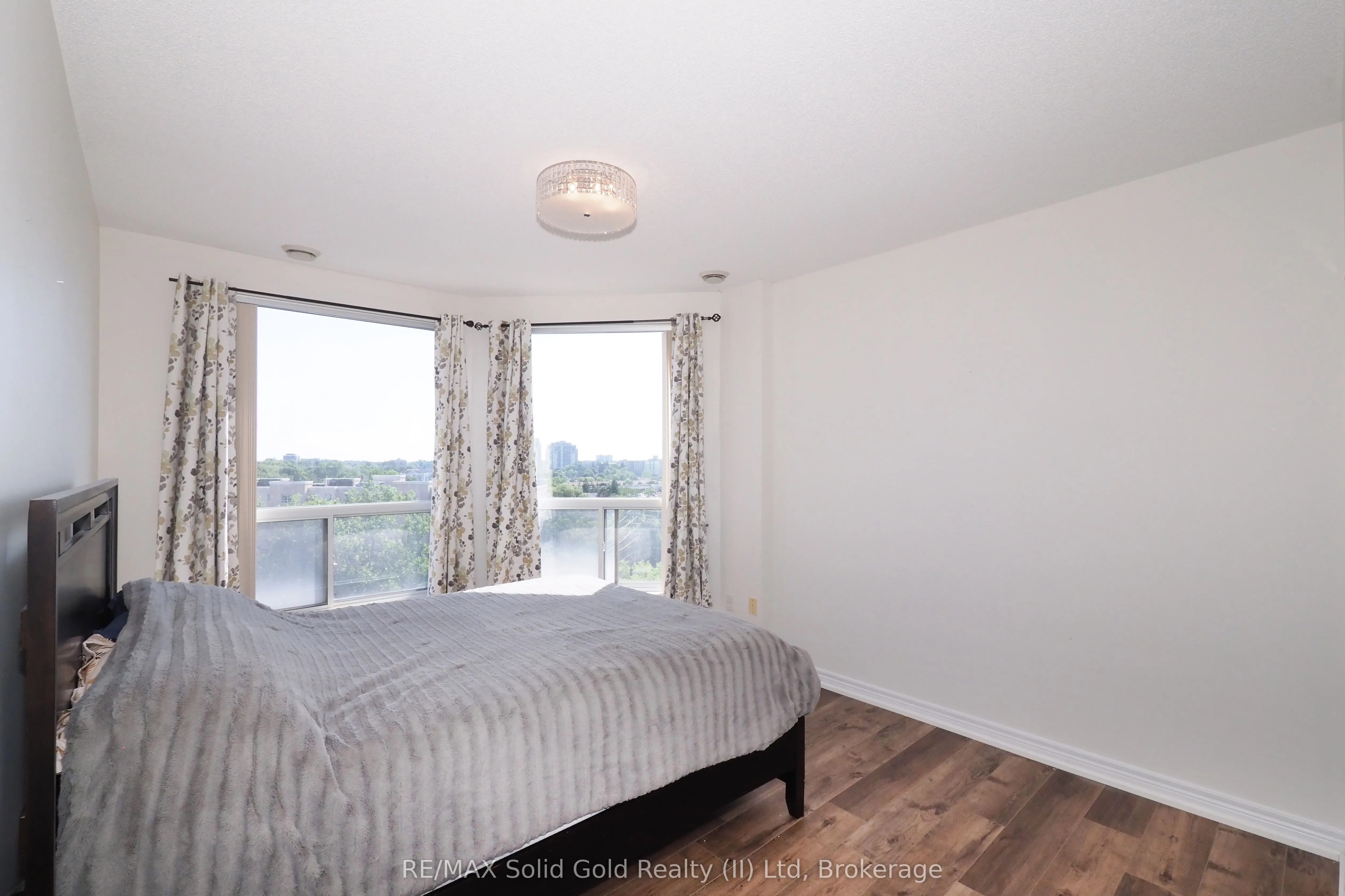 255 Keats Way, #701