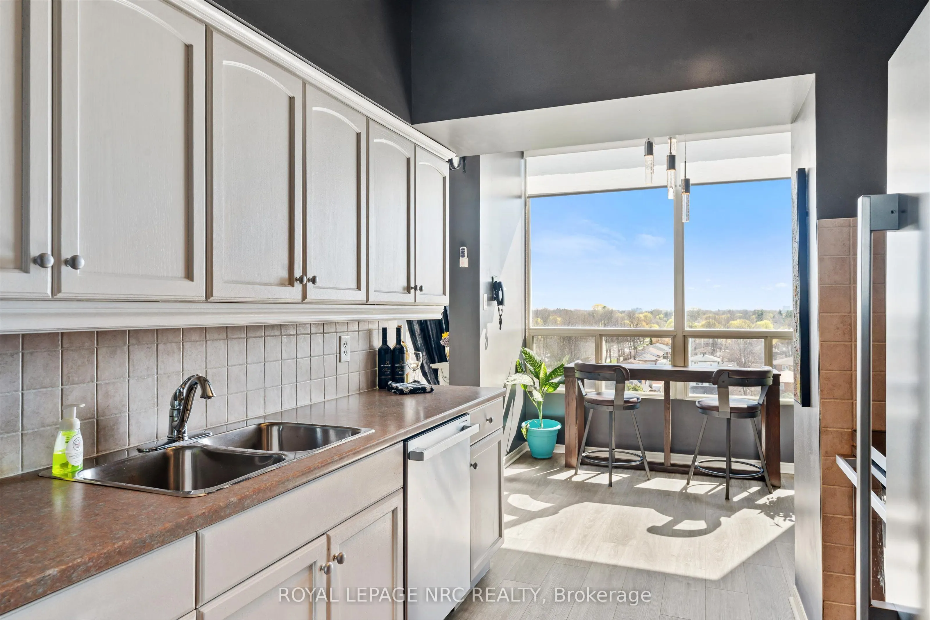 5100 Dorchester Road, #807