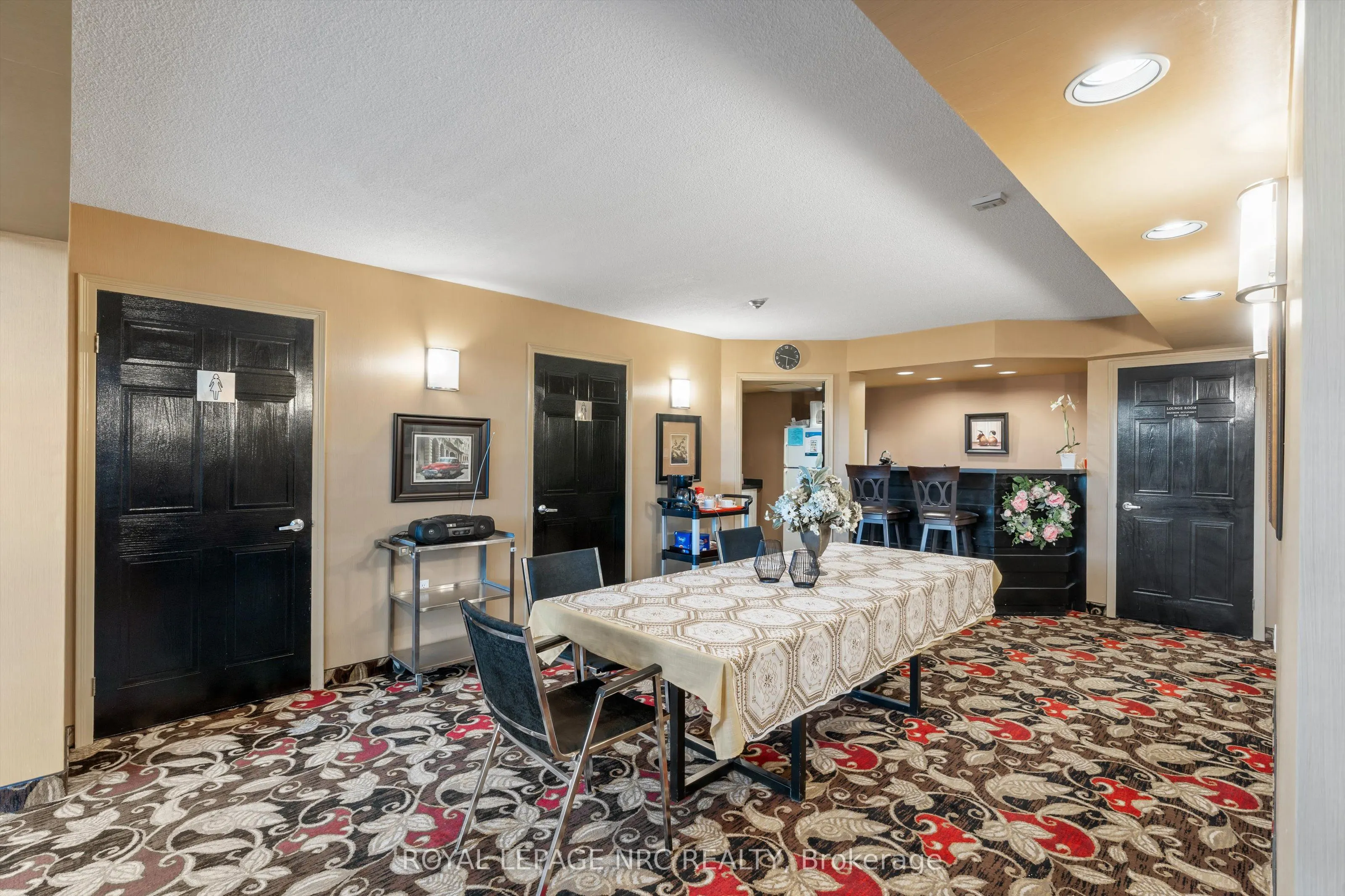 5100 Dorchester Road, #807
