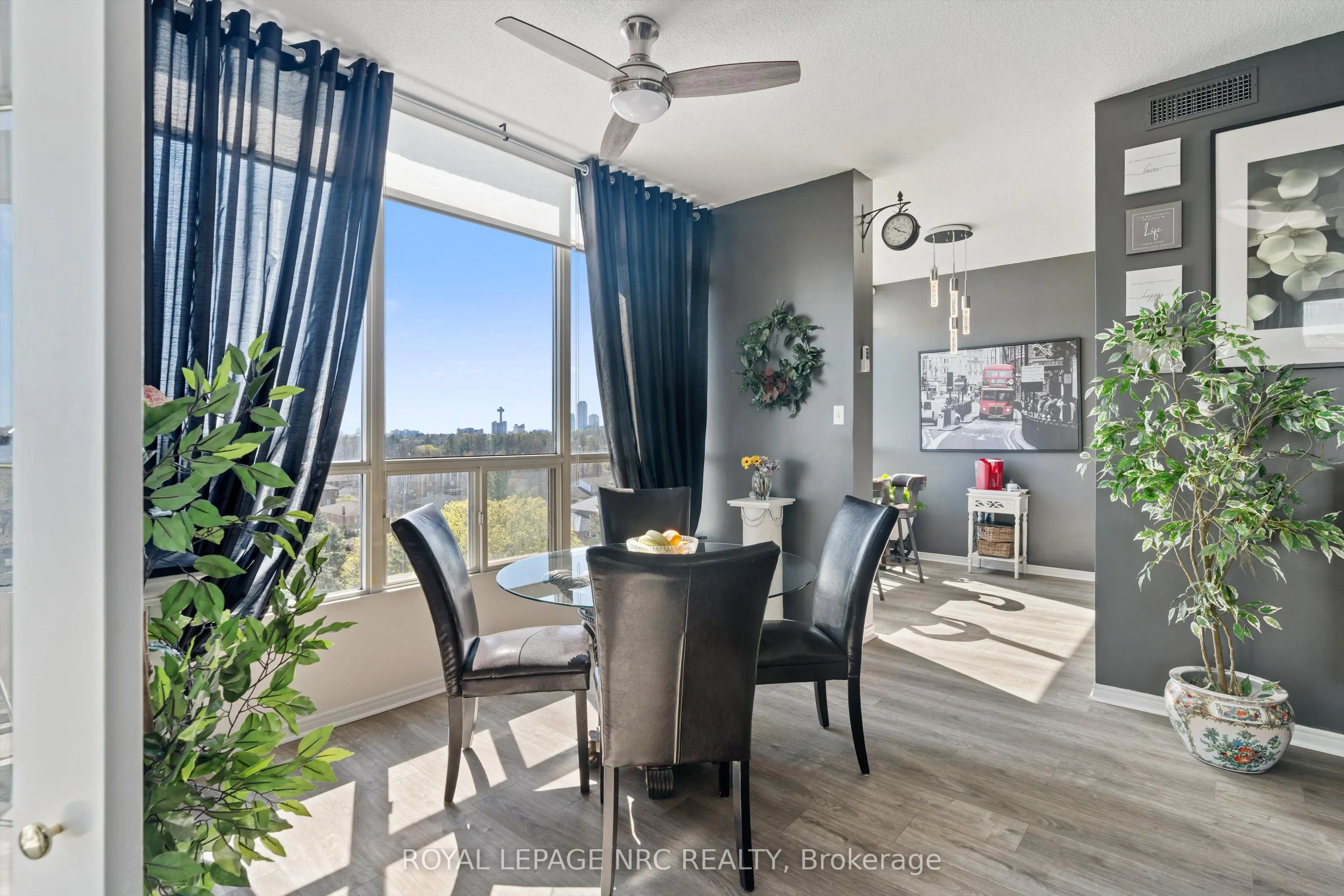5100 Dorchester Road, #807