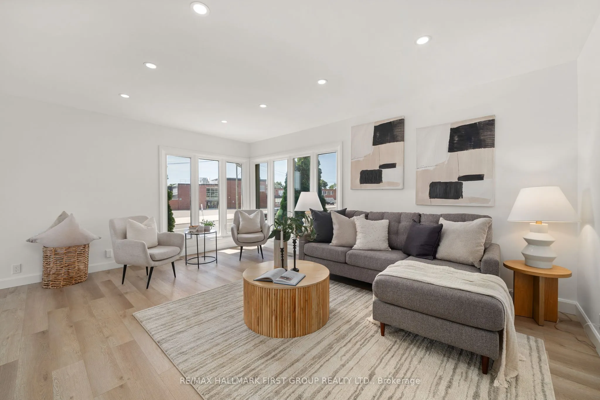 23 Third Avenue
