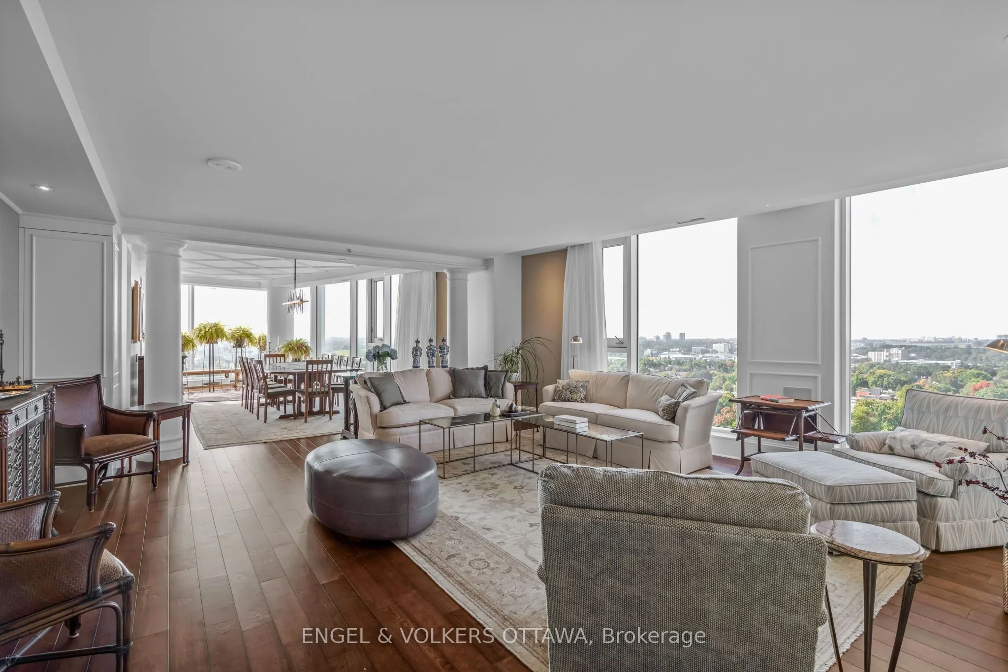 1035 BANK Street, #1801