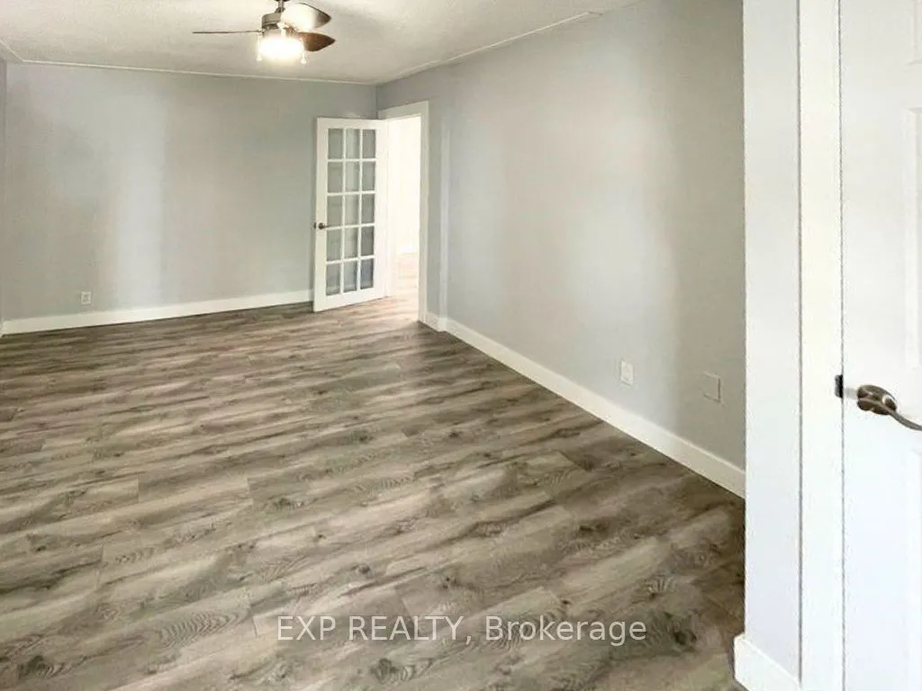 332 Shakespeare Street, #1