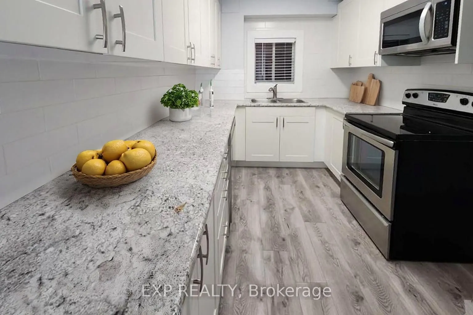 332 Shakespeare Street, #1