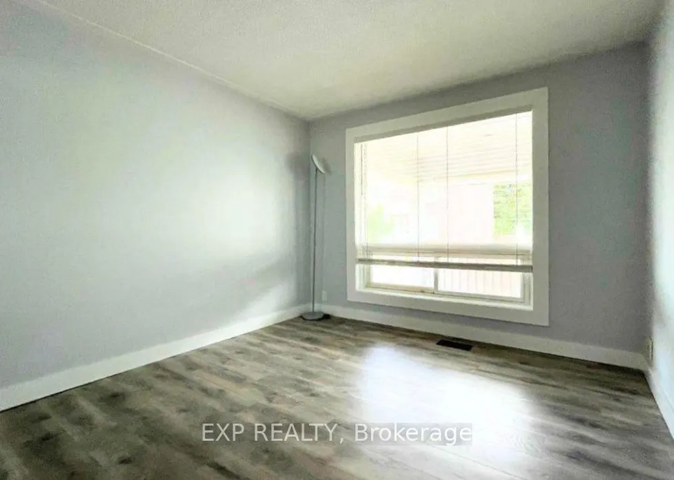 332 Shakespeare Street, #1