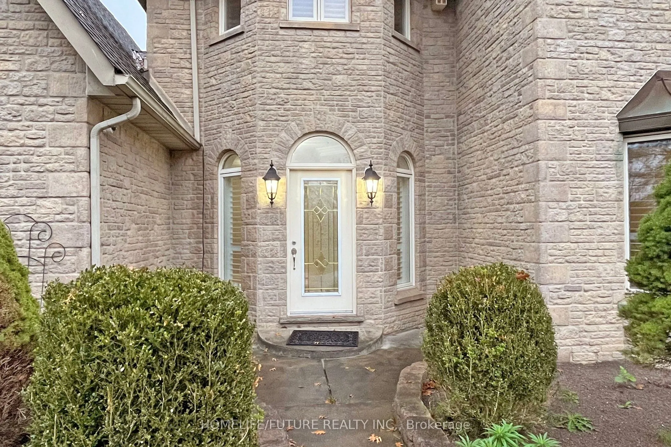 82 Pearson Road