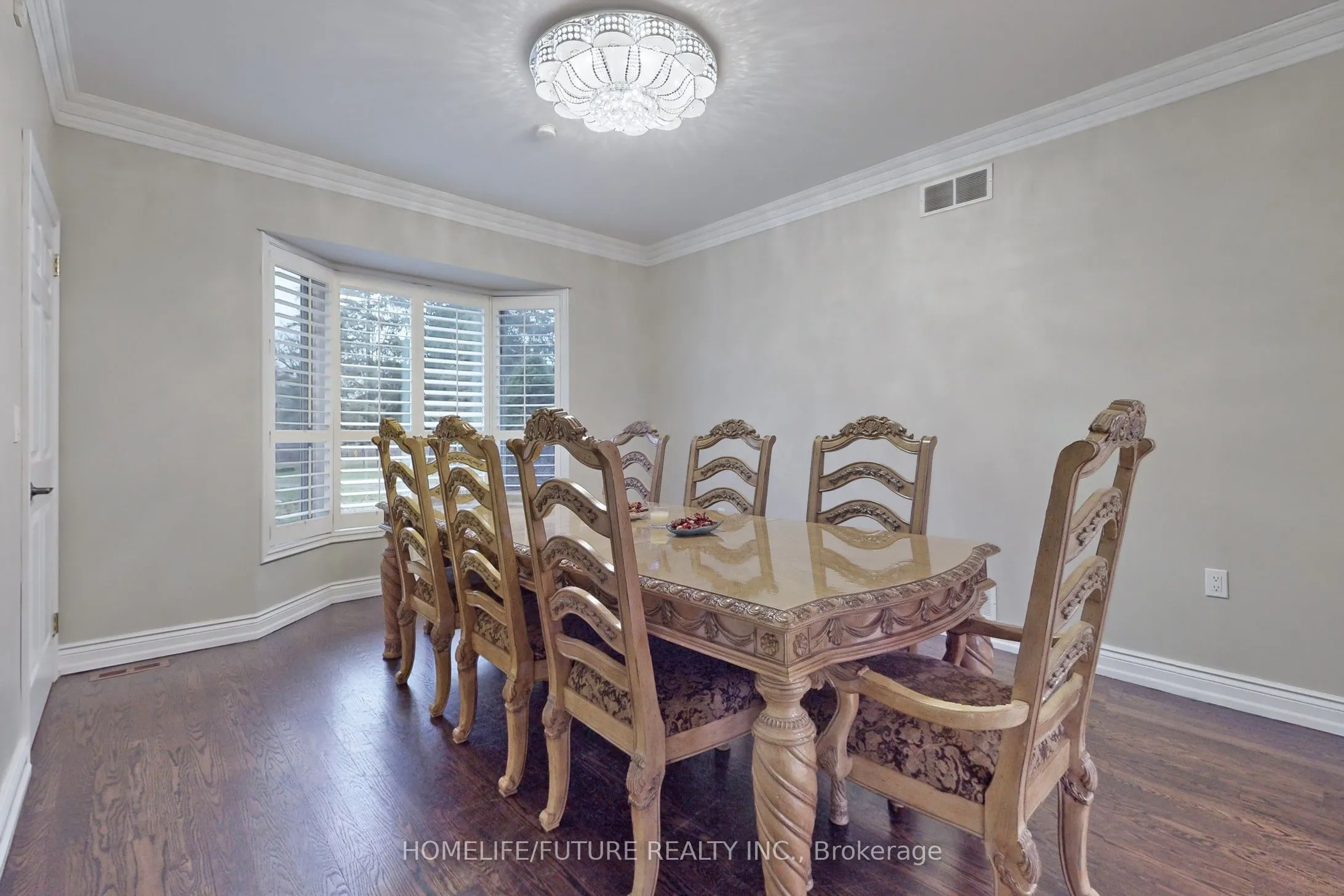 82 Pearson Road