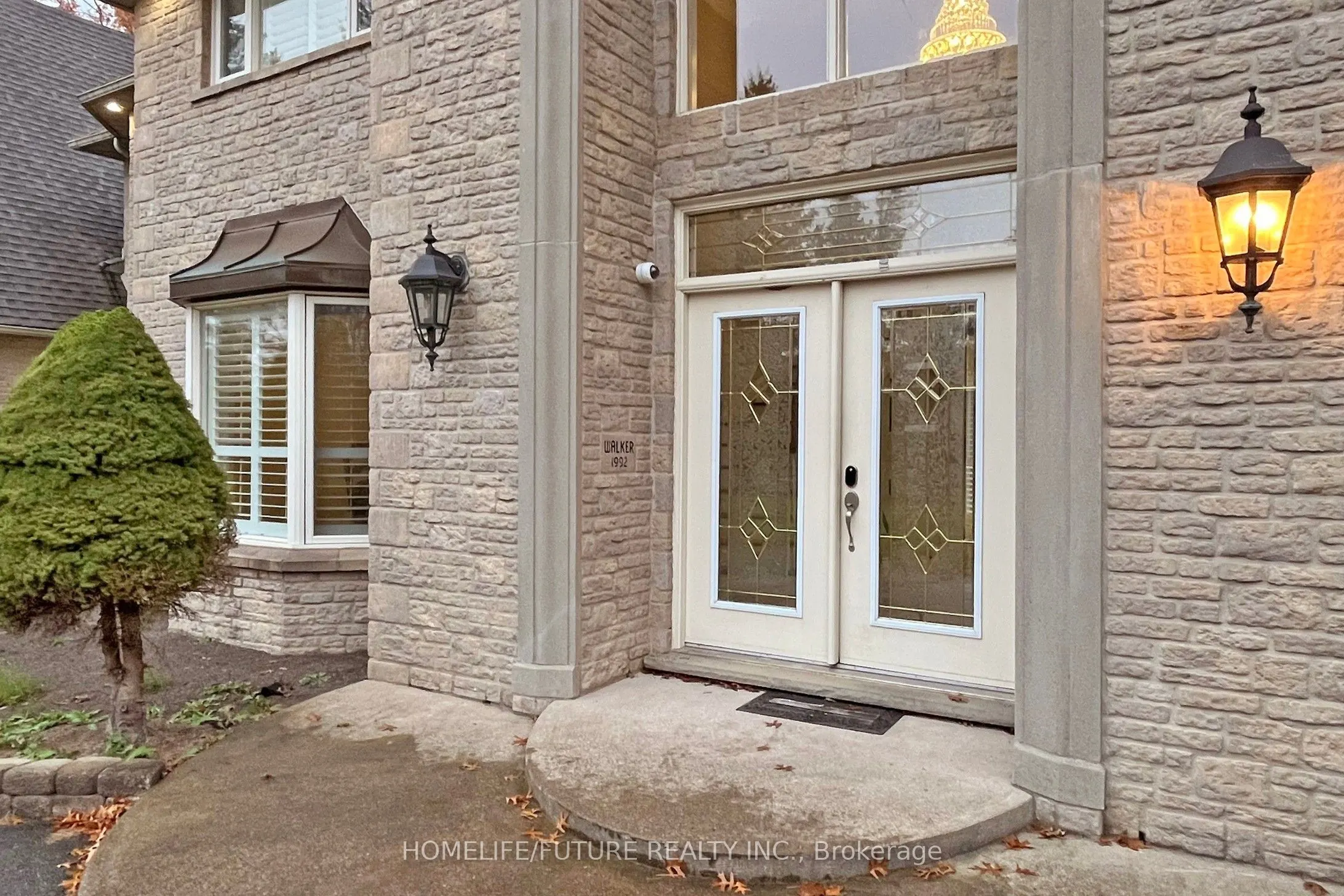 82 Pearson Road