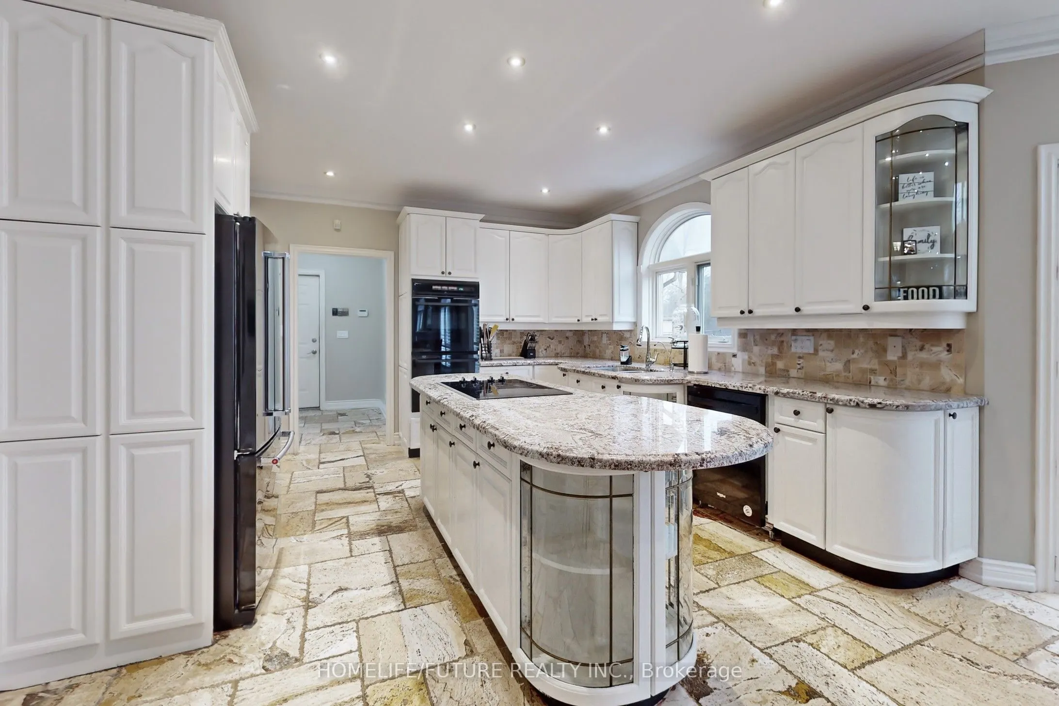 82 Pearson Road