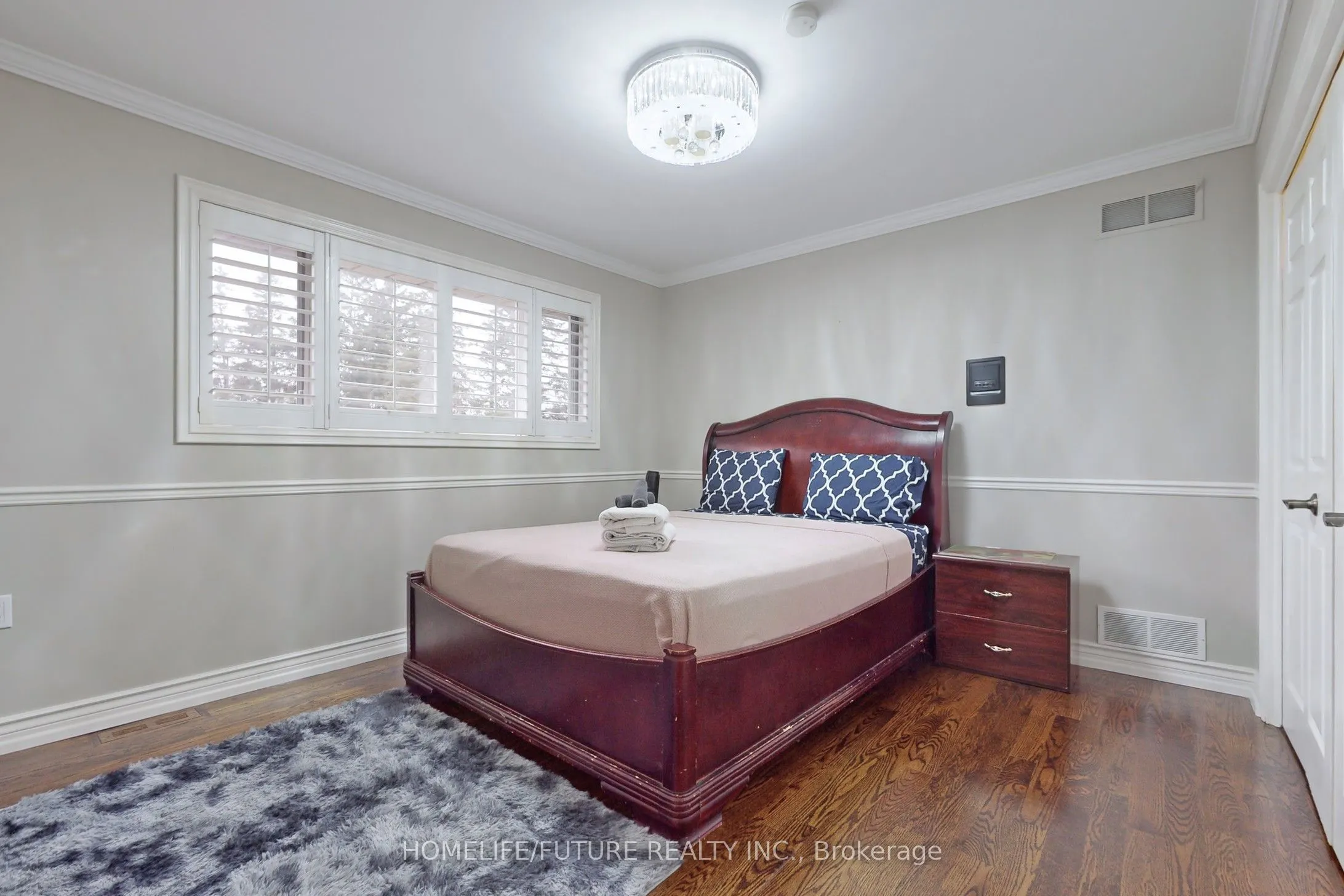 82 Pearson Road