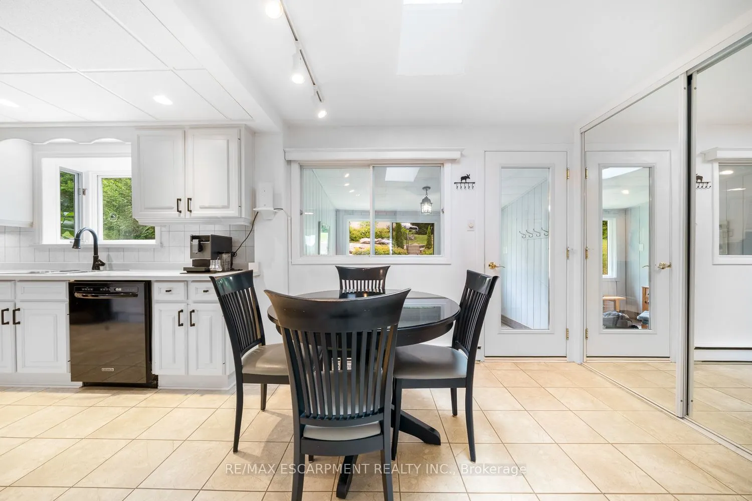 32 10th Concession Road