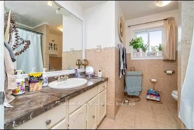 9335 Wellington 22 Road