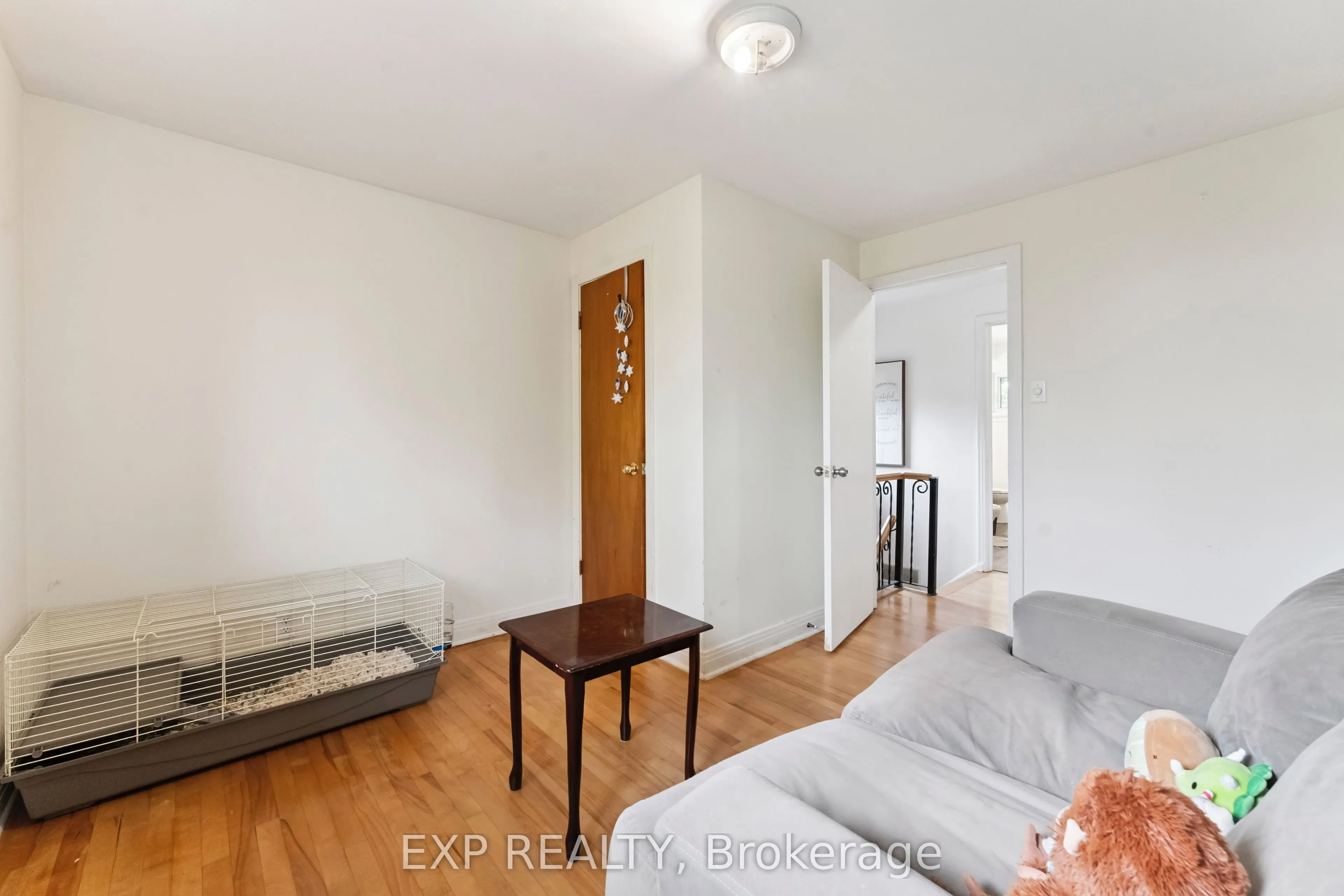 1395 Caldwell Avenue