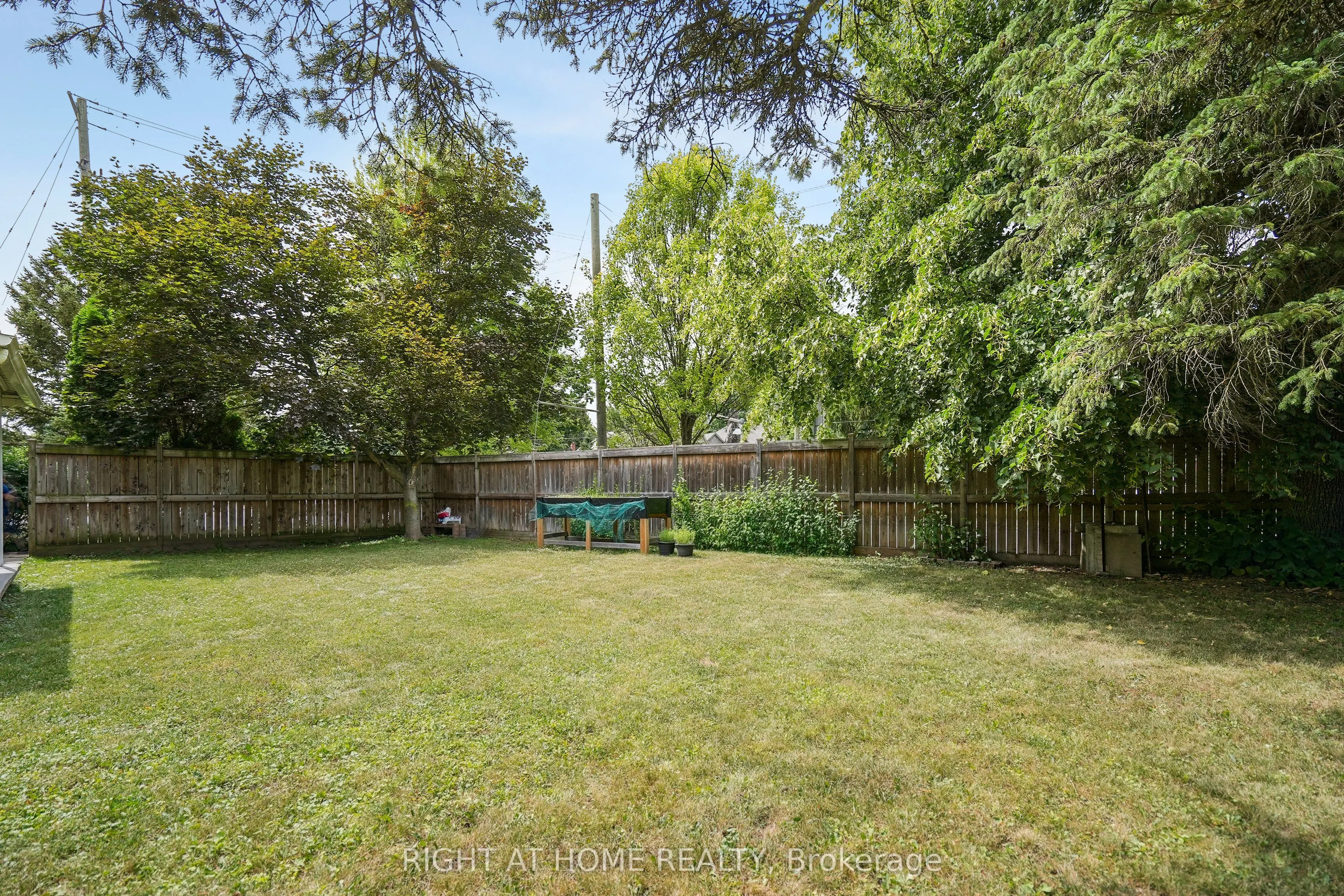 309 Amberly Boulevard