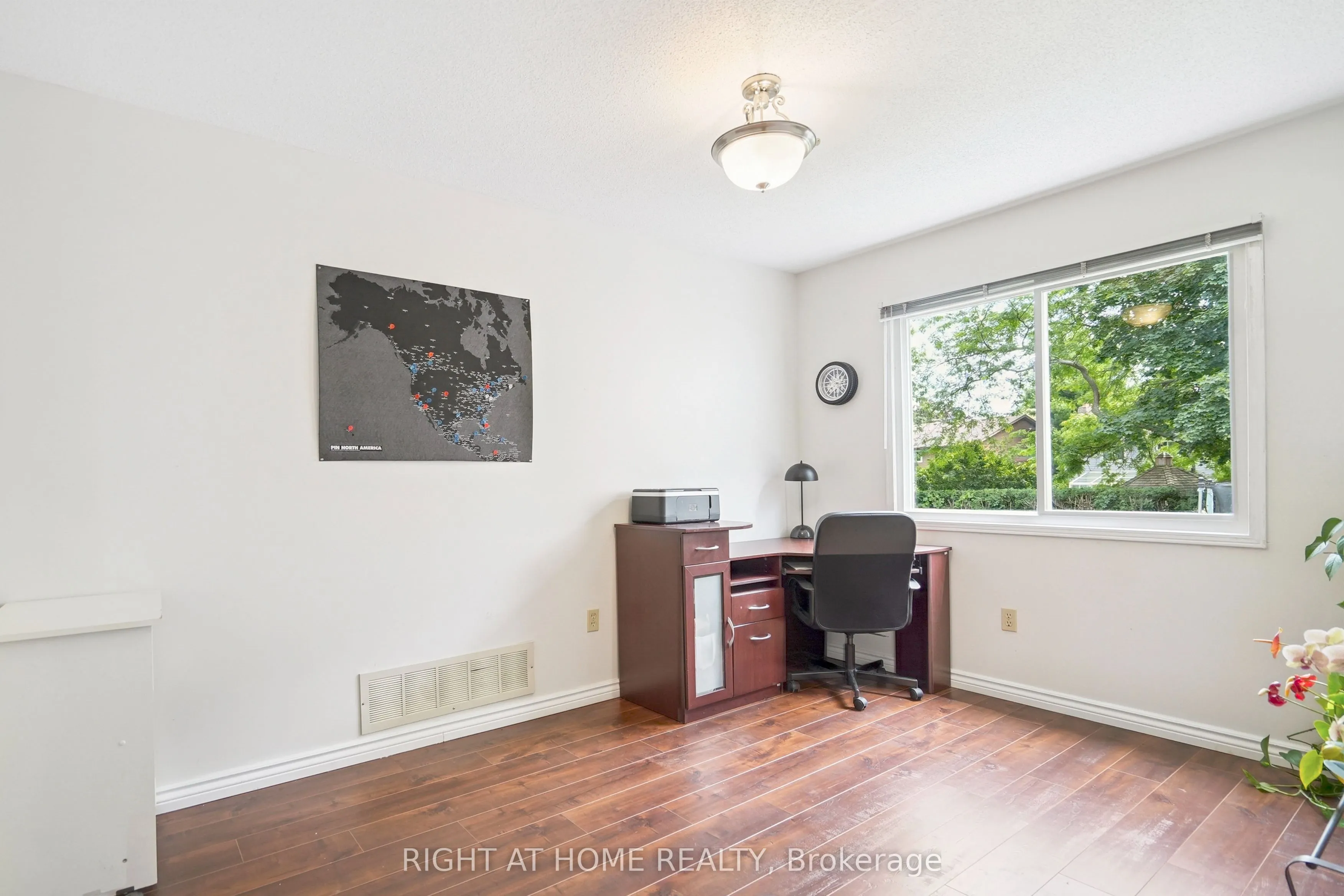 309 Amberly Boulevard