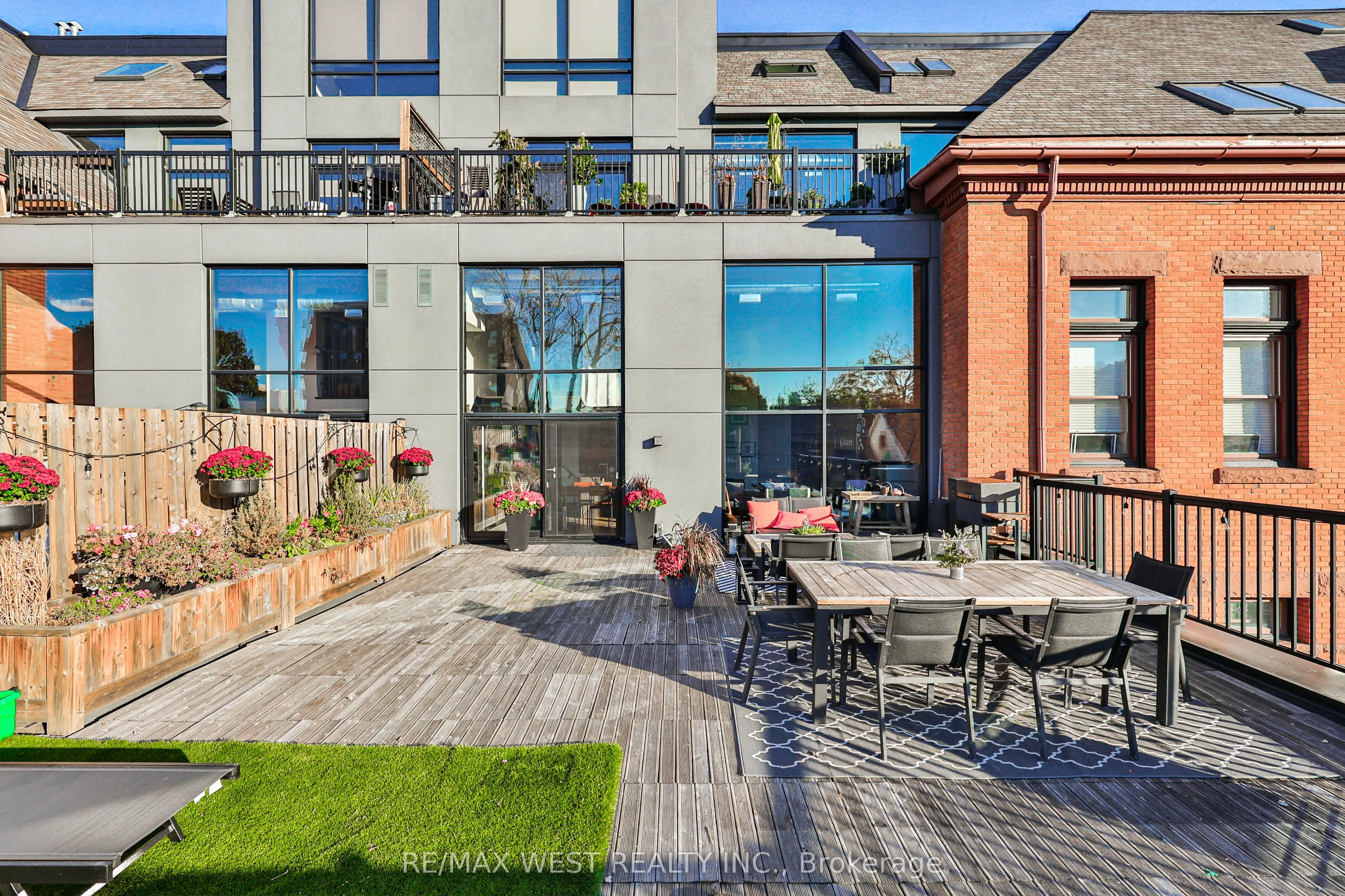 200 Stinson Street, #318