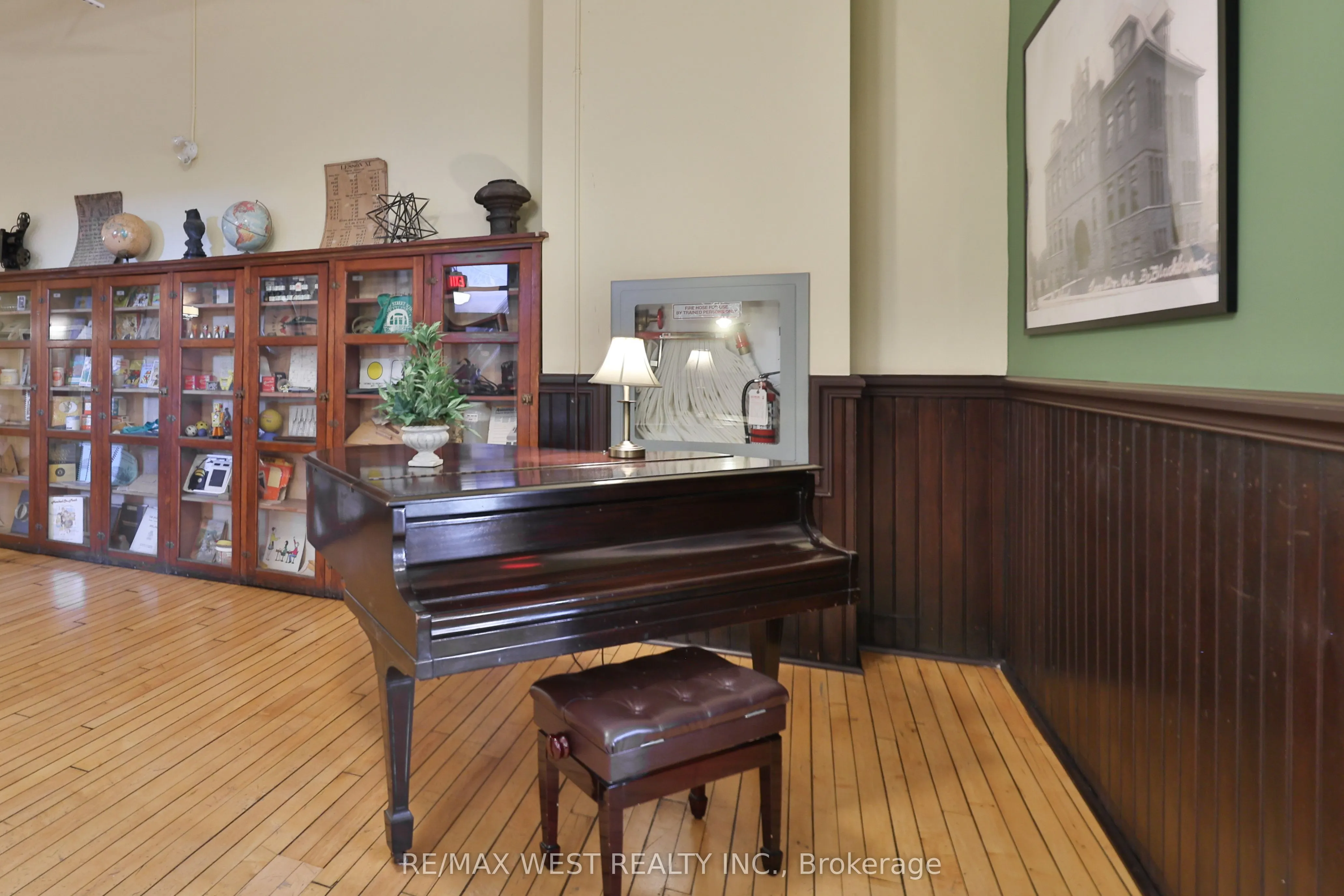 200 Stinson Street, #318