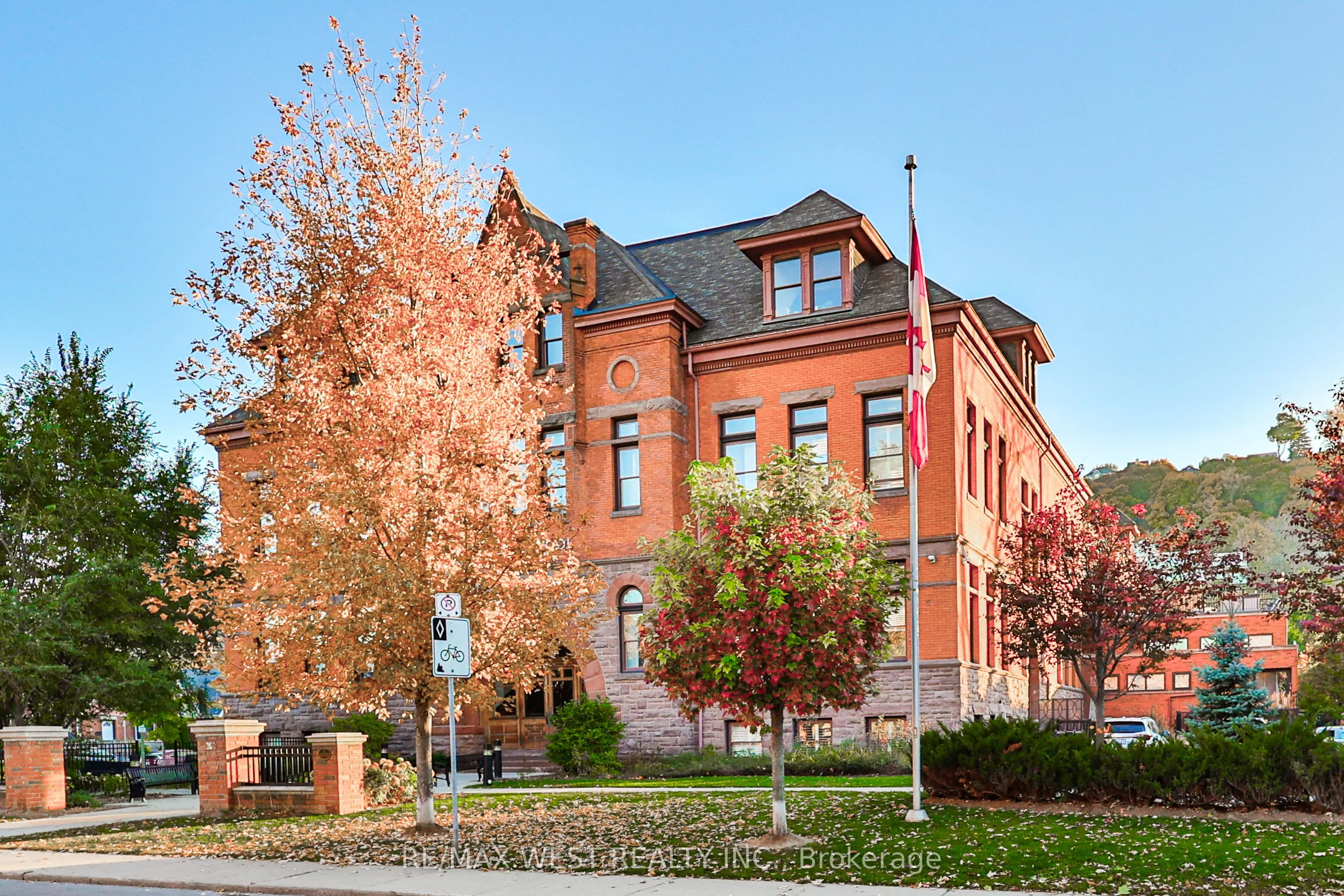200 Stinson Street, #318