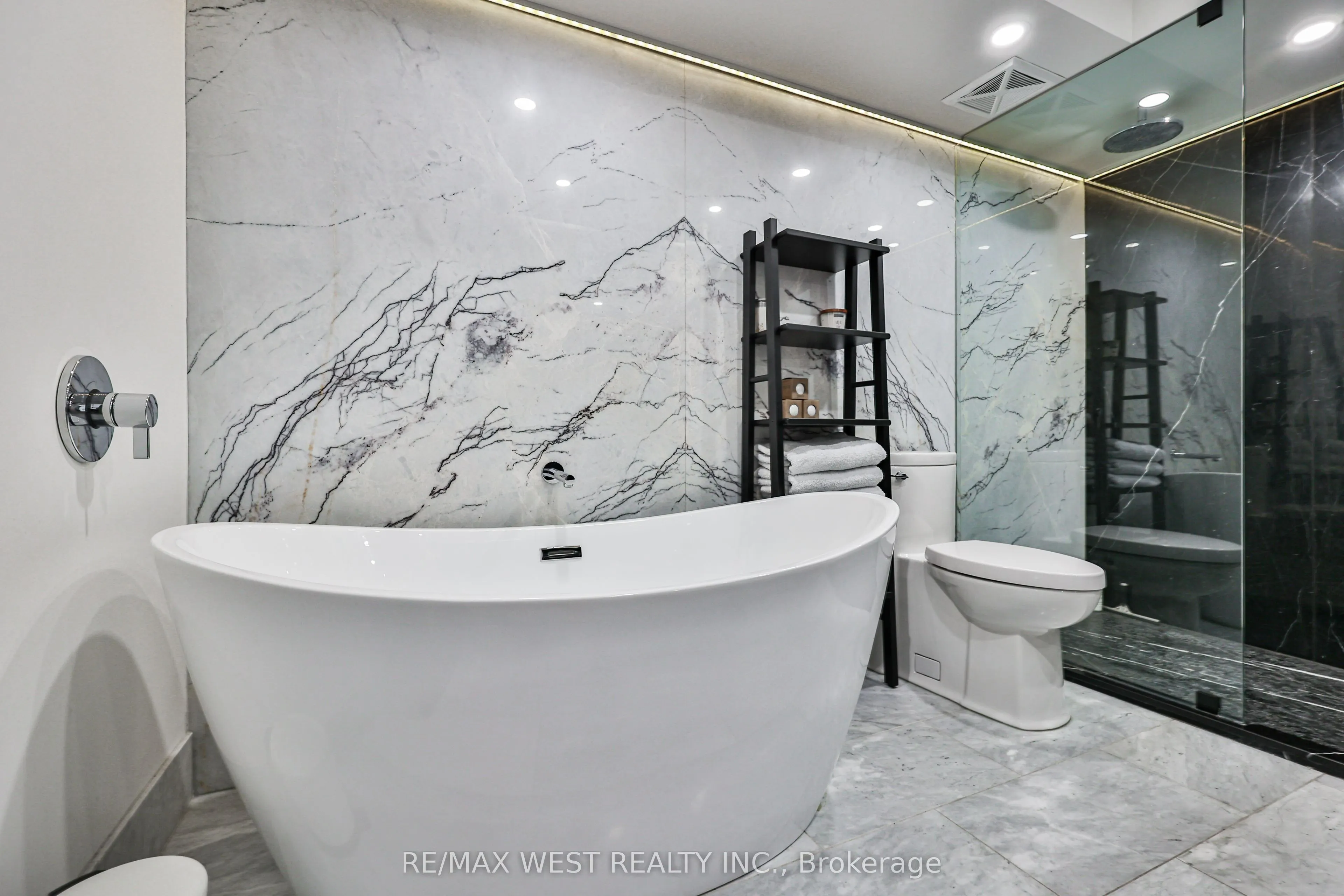 200 Stinson Street, #318