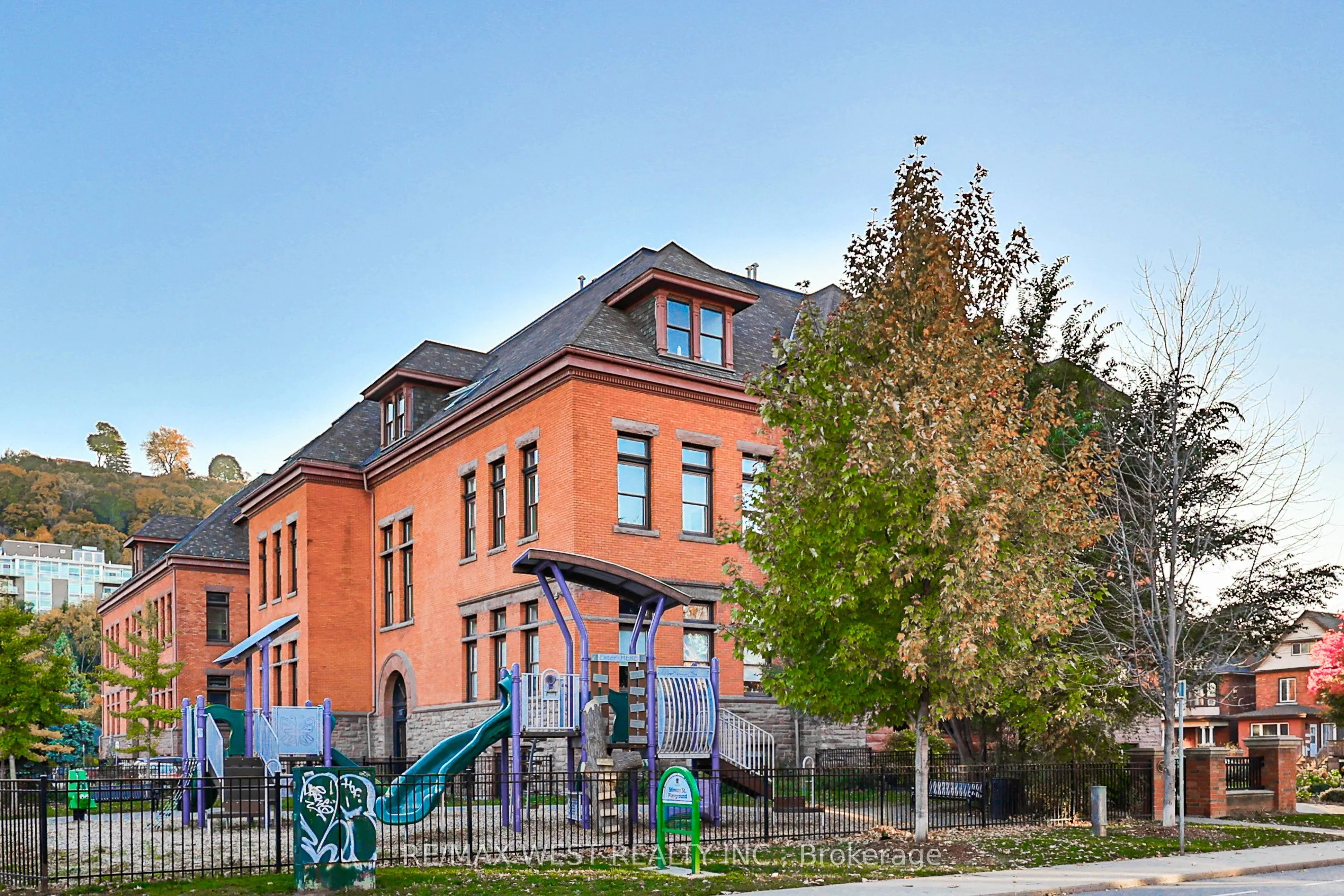 200 Stinson Street, #318