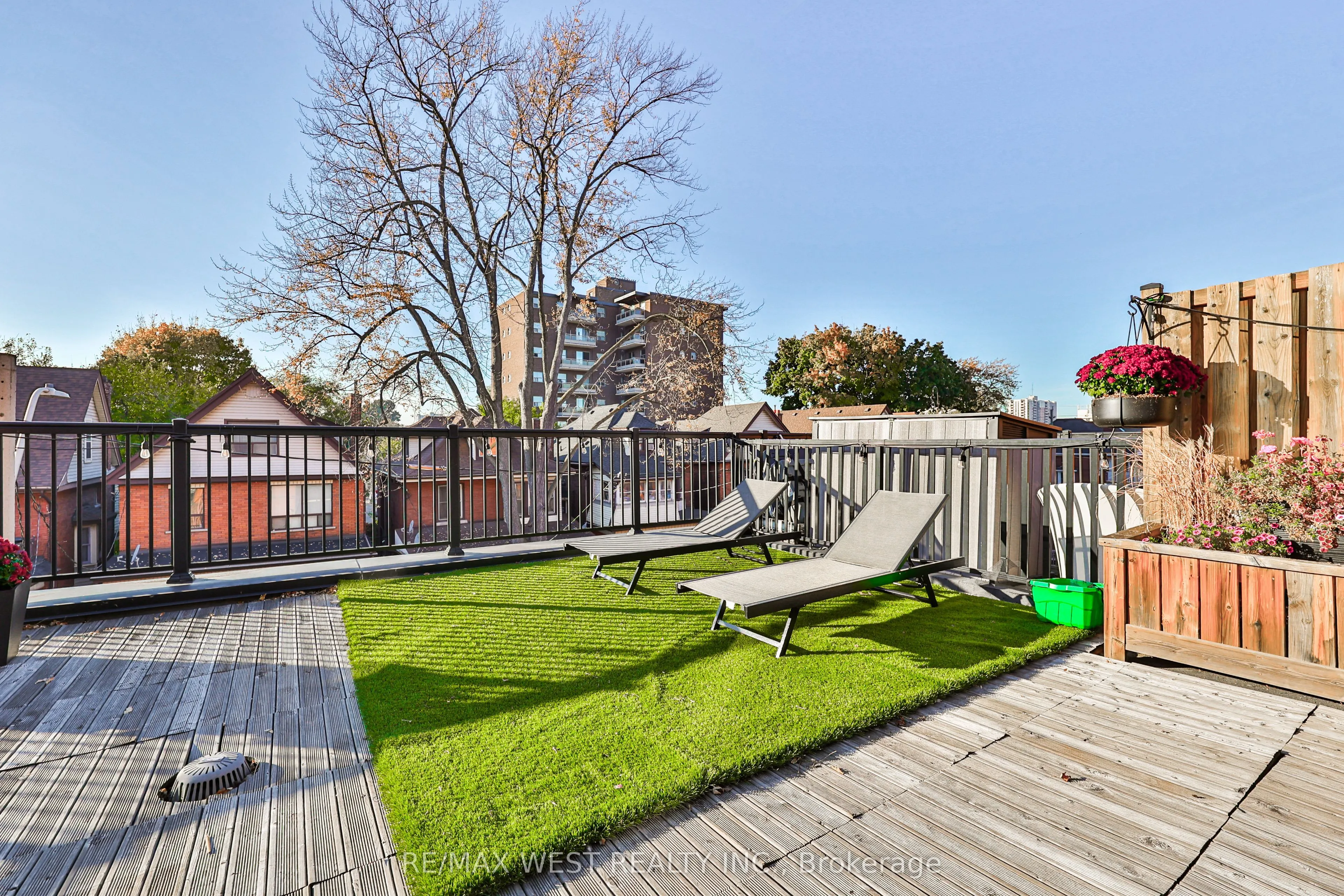 200 Stinson Street, #318