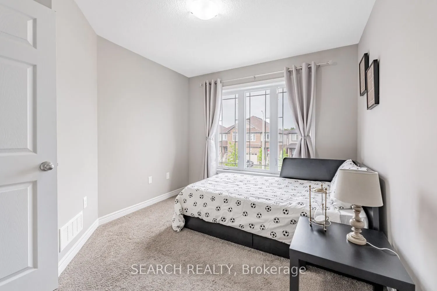 111 John Brabson Crescent