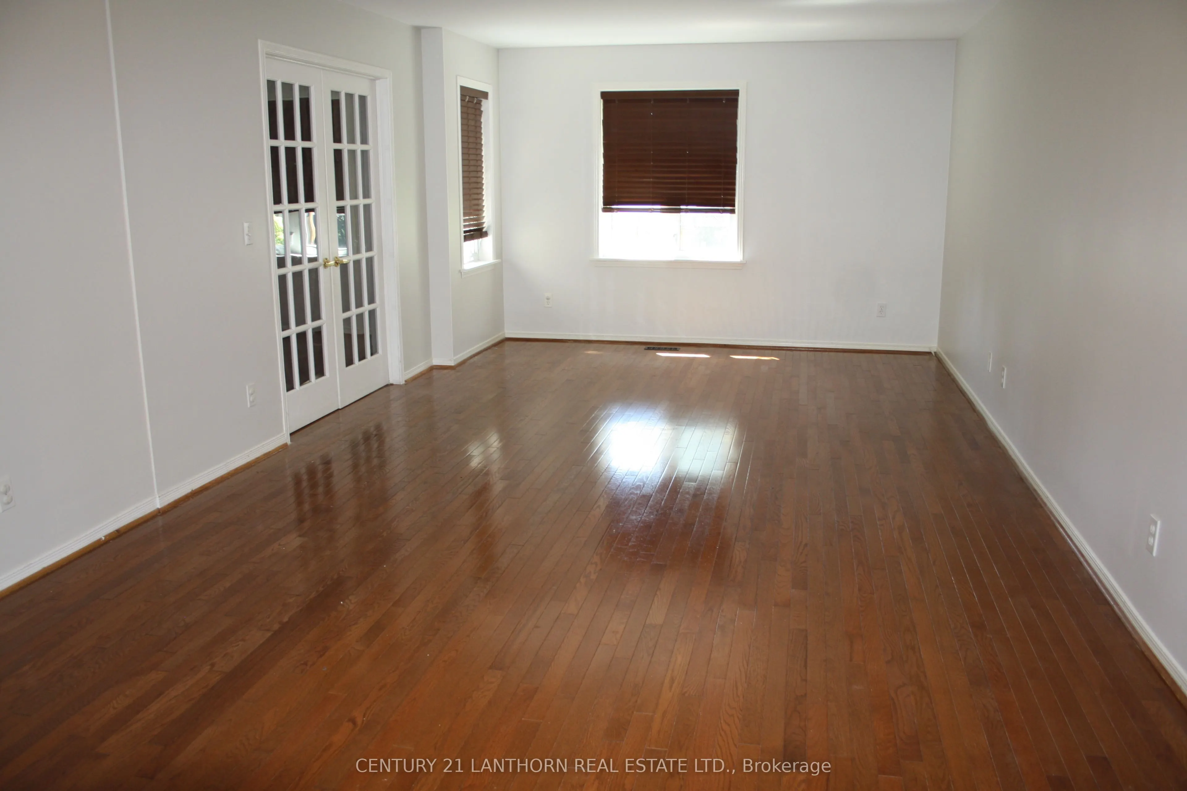 19 Pinegrove Court