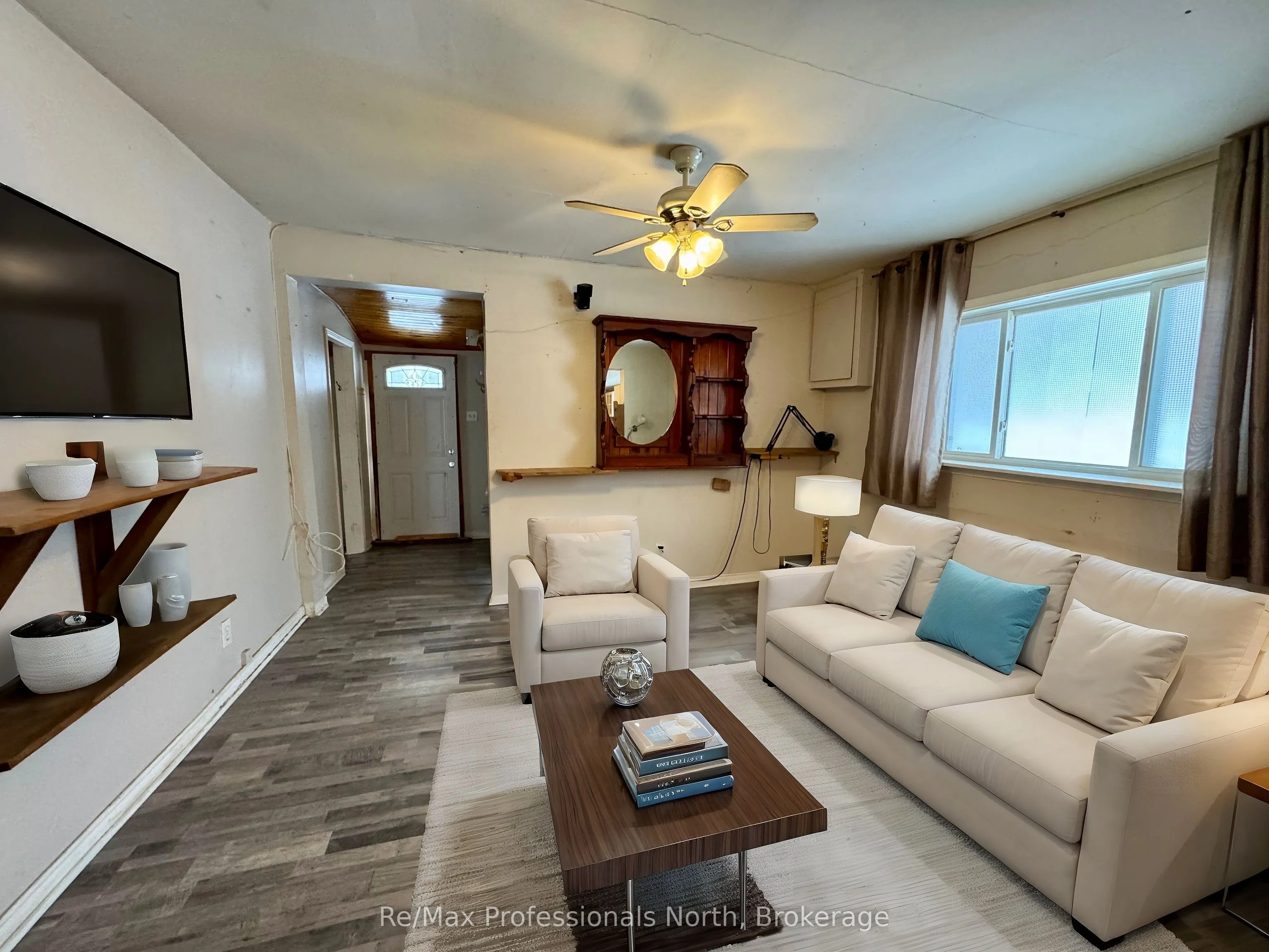 360 MUSKOKA BEACH Road