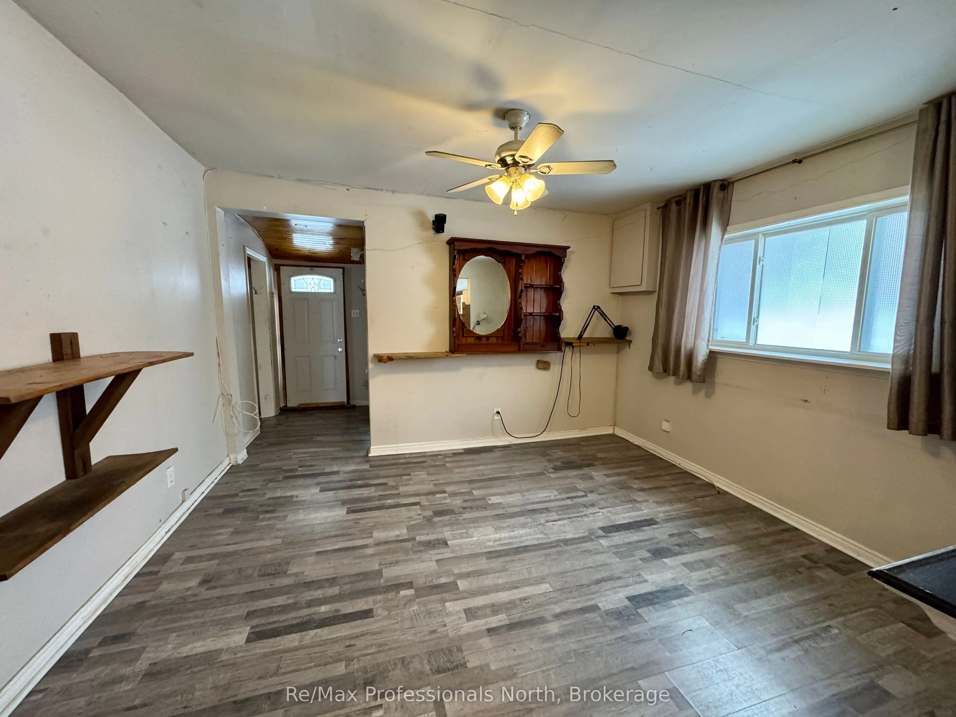 360 MUSKOKA BEACH Road