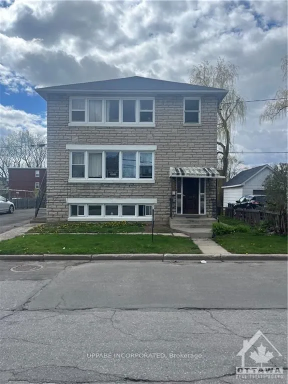 382 Brant Street