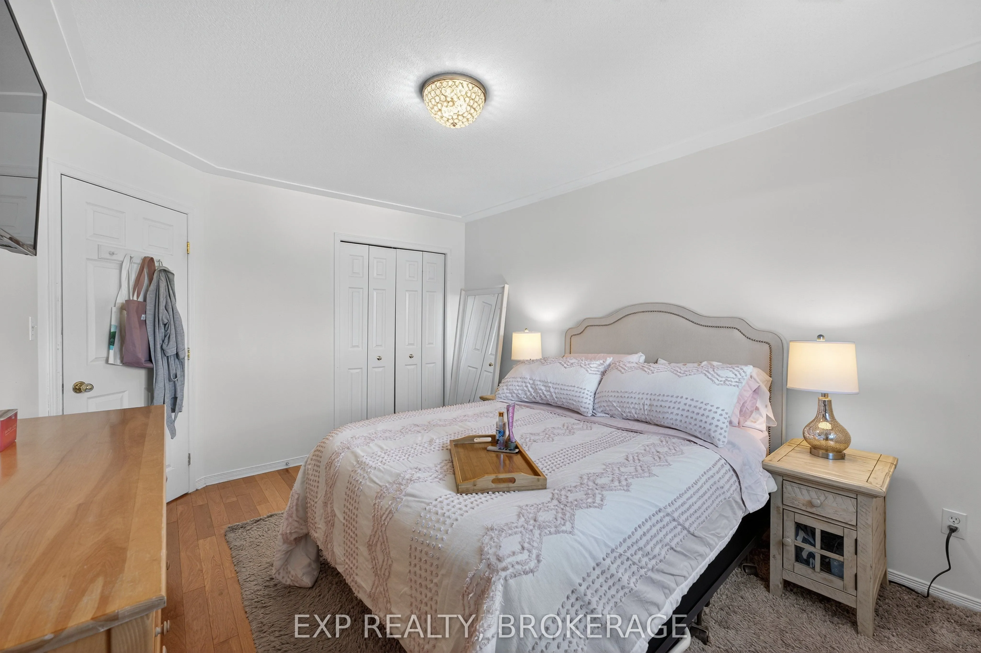 790 PEACHWOOD Street