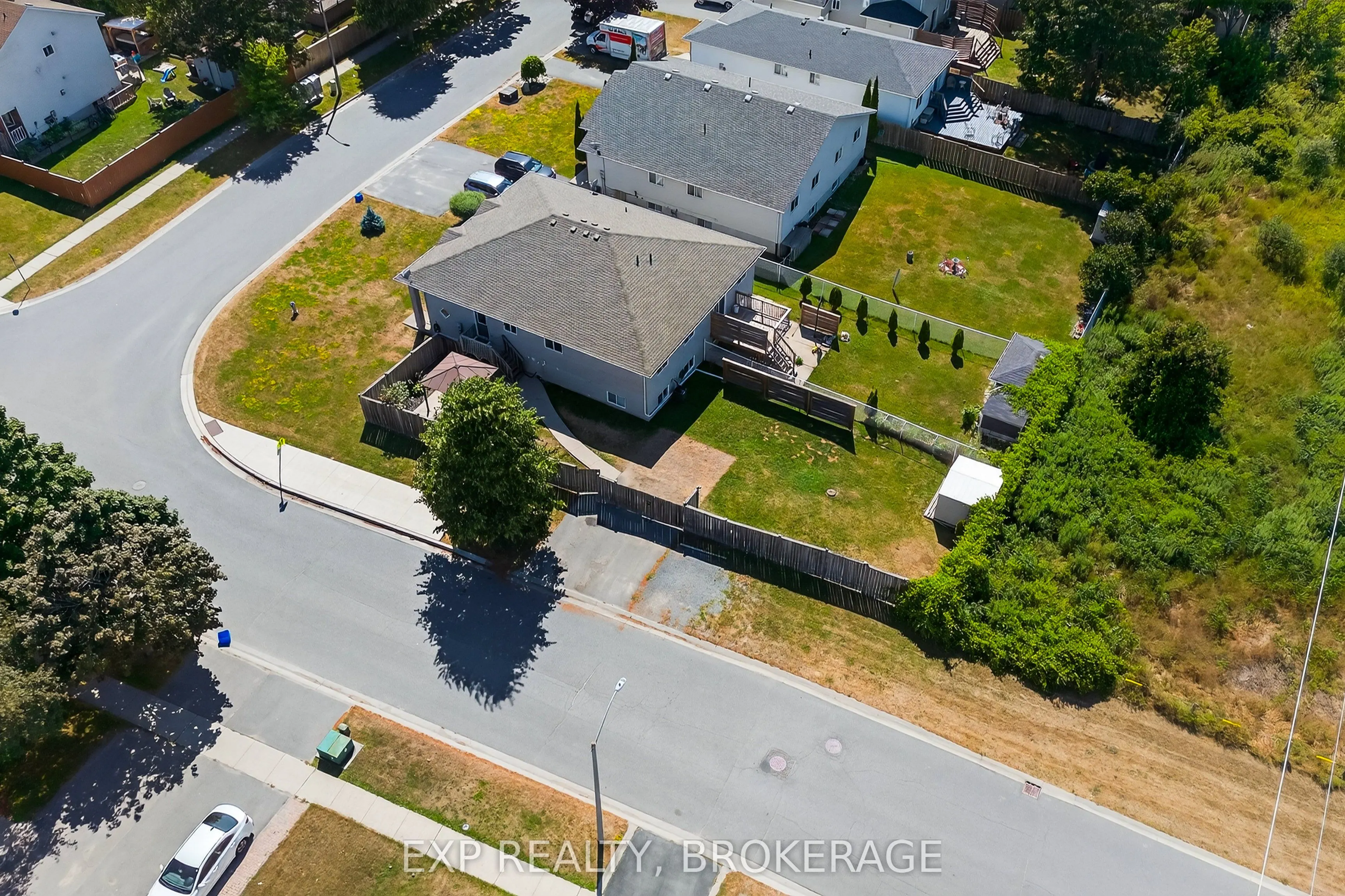 790 PEACHWOOD Street