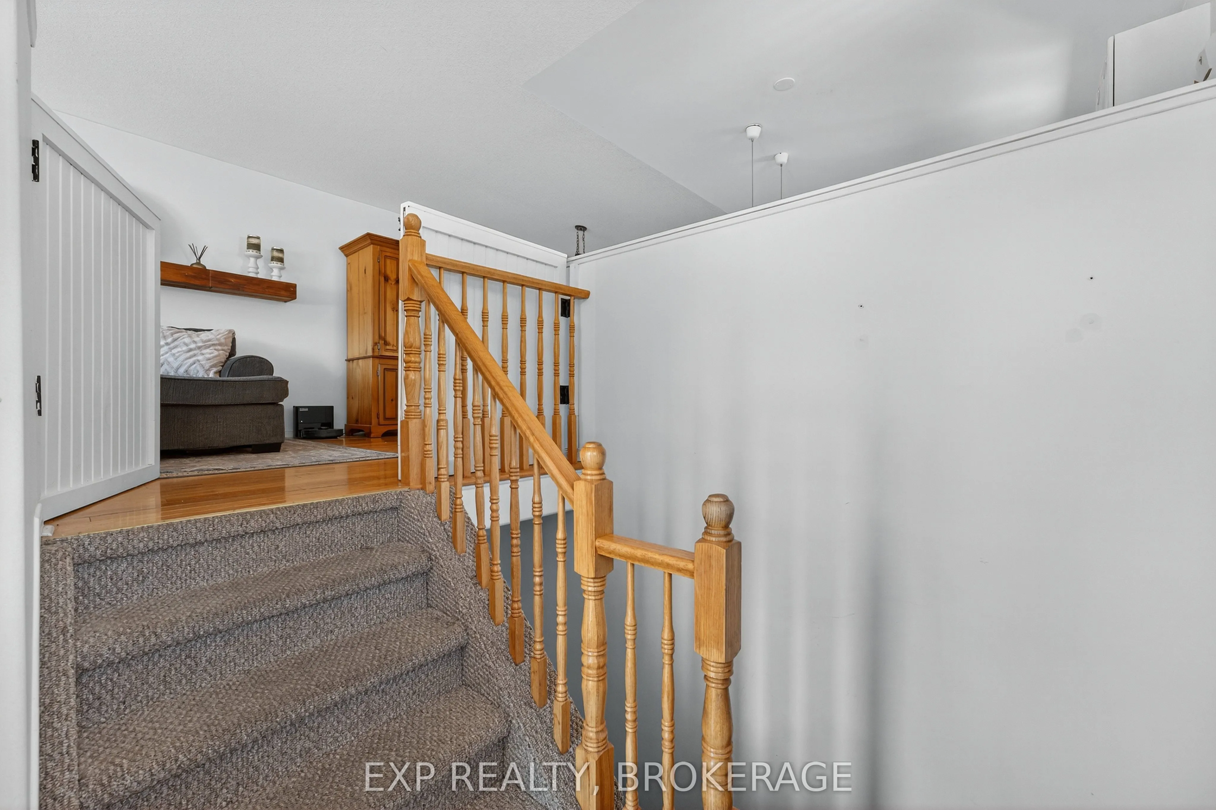 790 PEACHWOOD Street