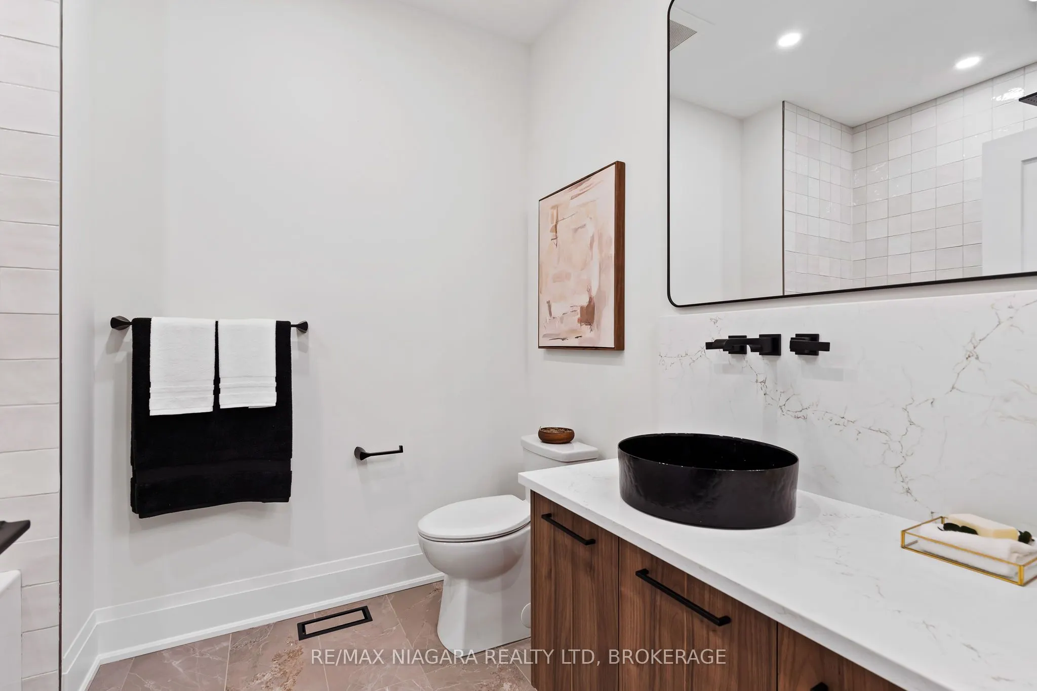 16 Accursi Crescent