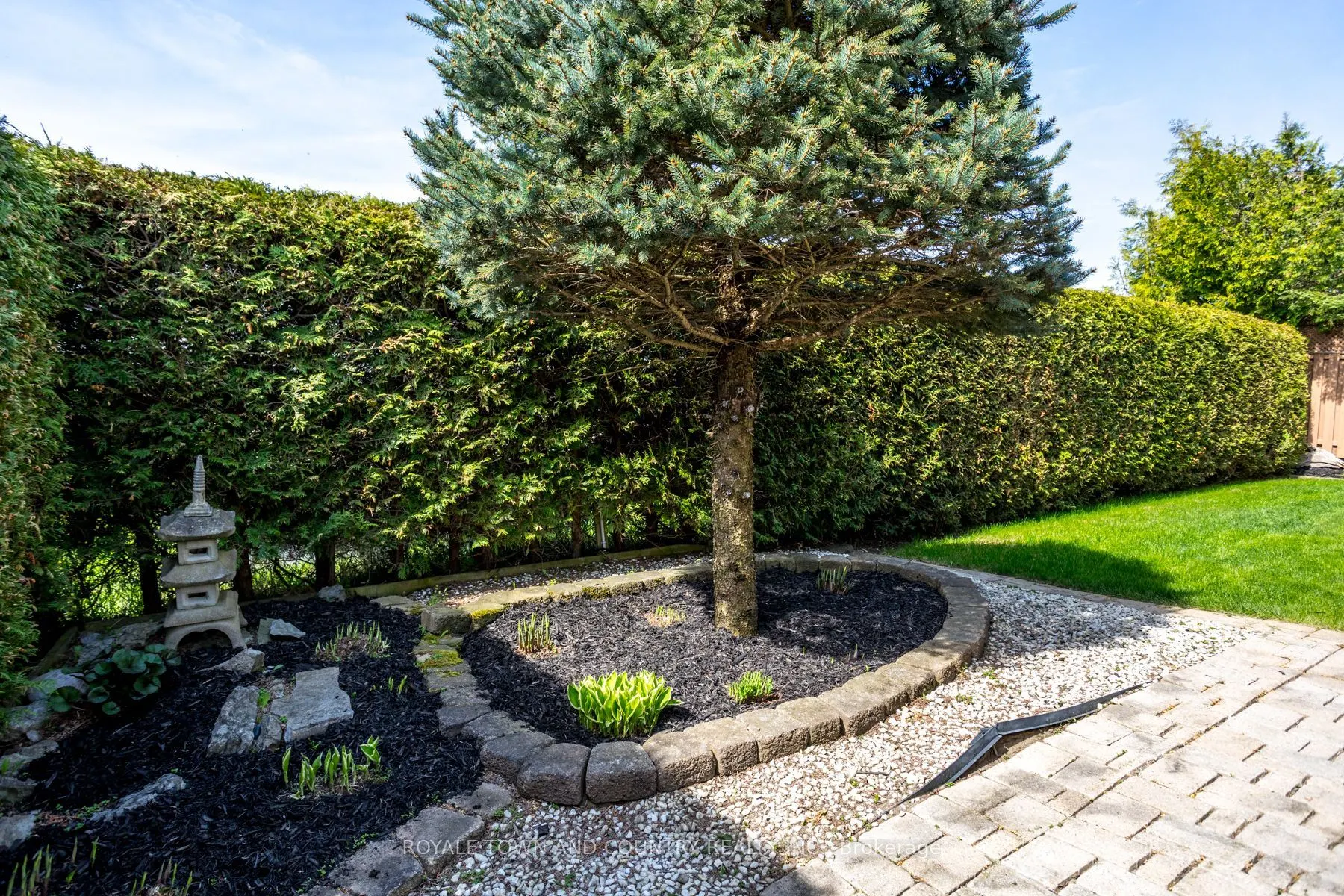 25 Sylvester Drive