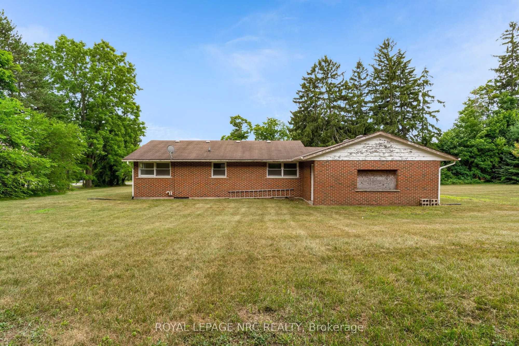 489 Memorial Drive