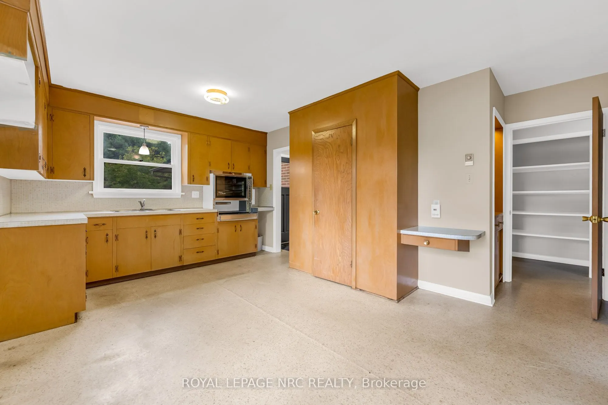 489 Memorial Drive