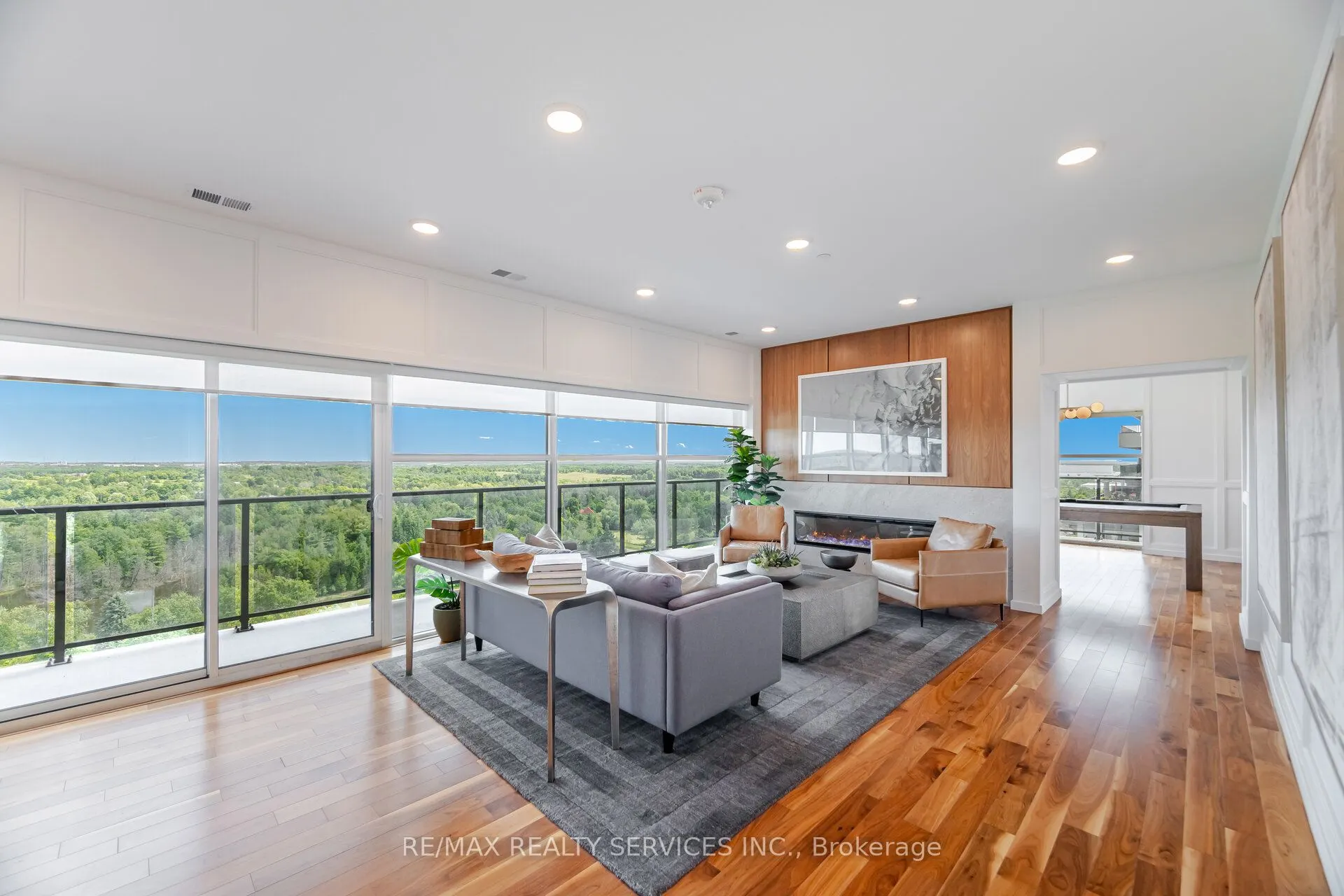 1880 Gordon Street, #605