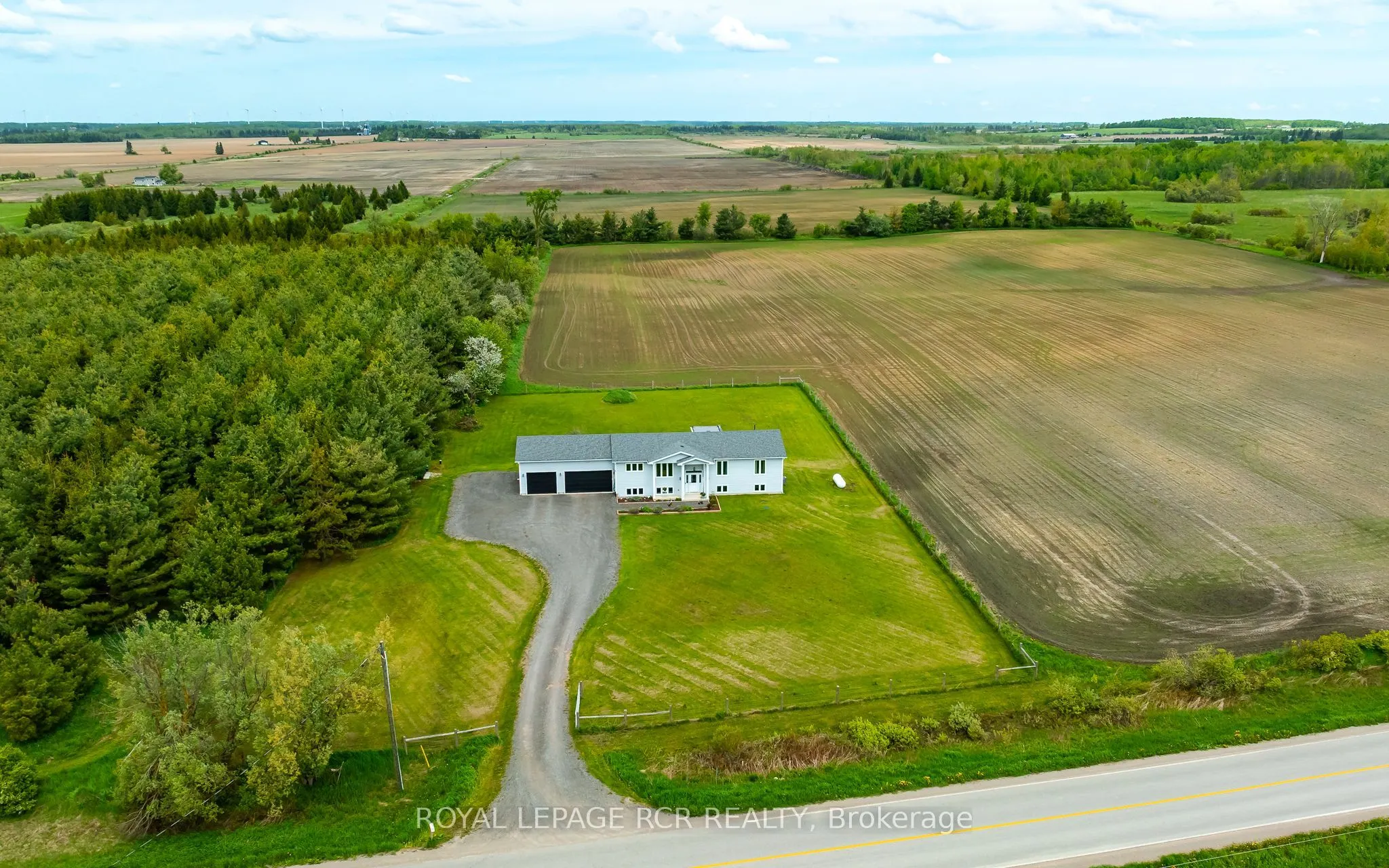 384345 Sideroad 20