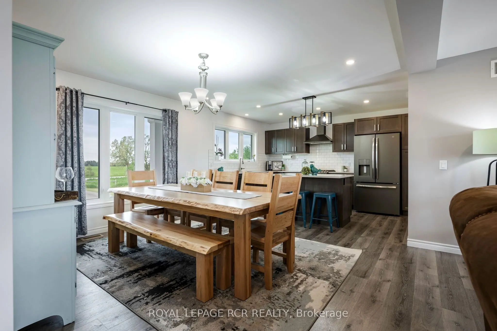 384345 Sideroad 20