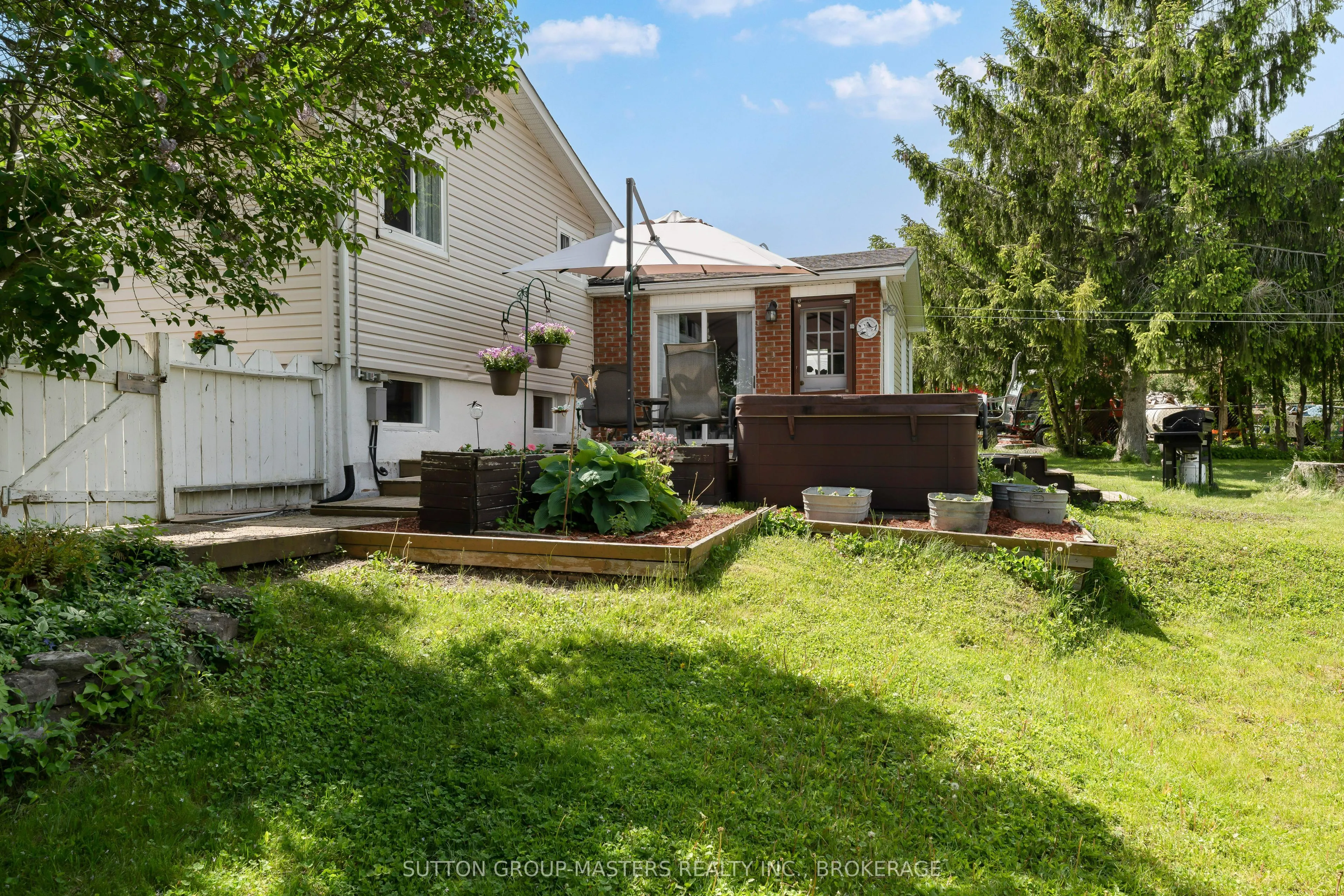 21 McDonald Crescent