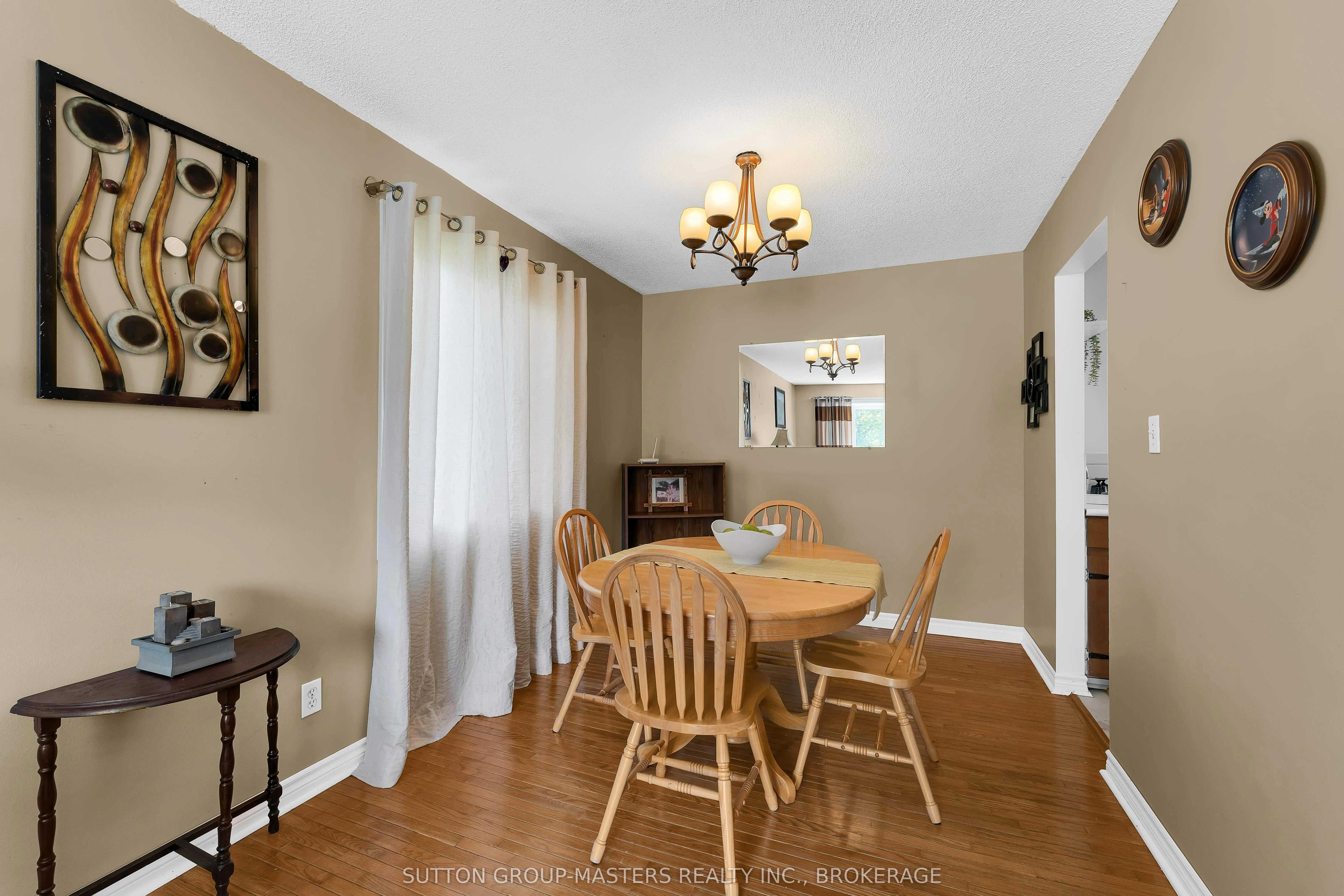 21 McDonald Crescent