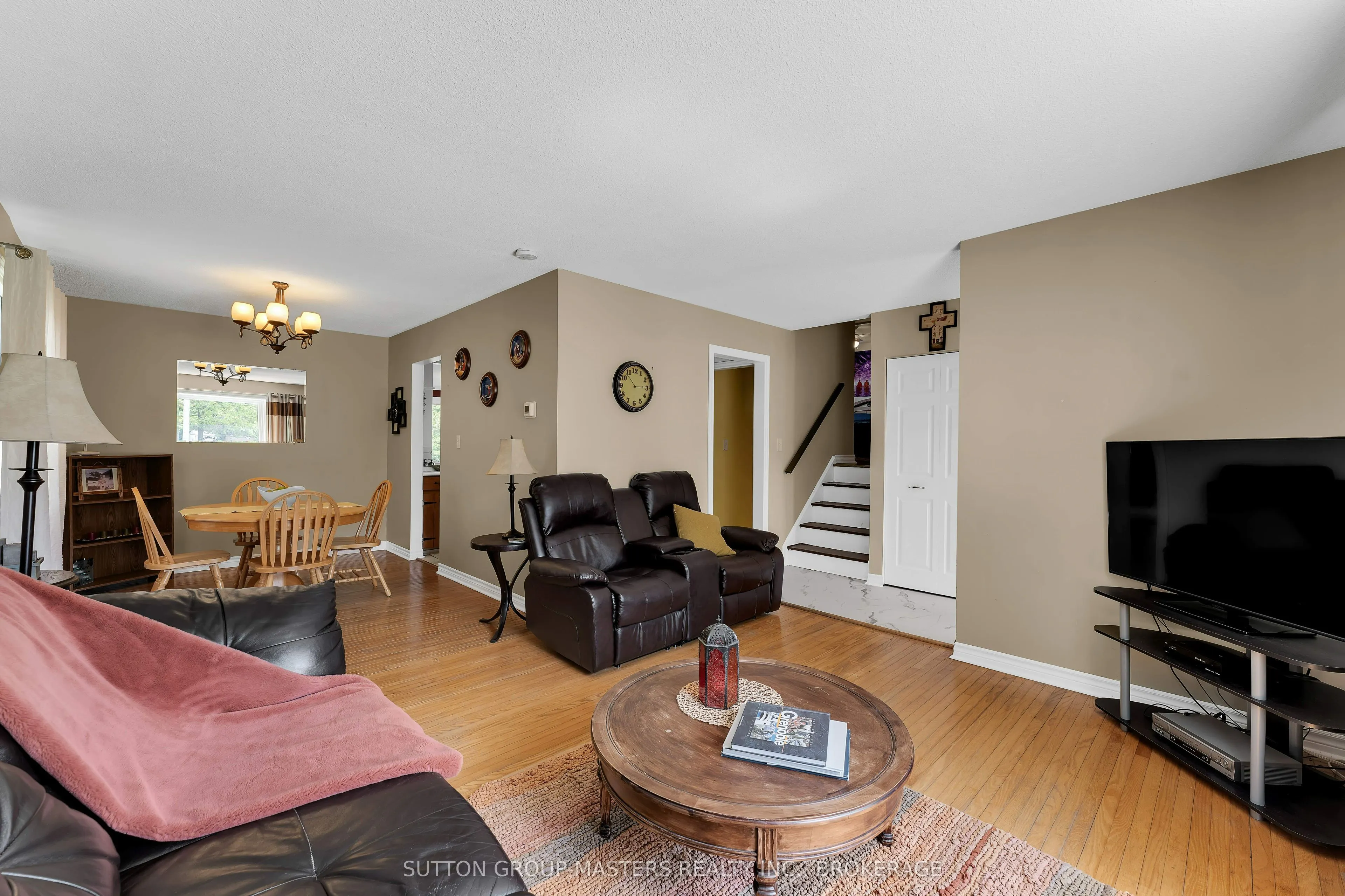 21 McDonald Crescent