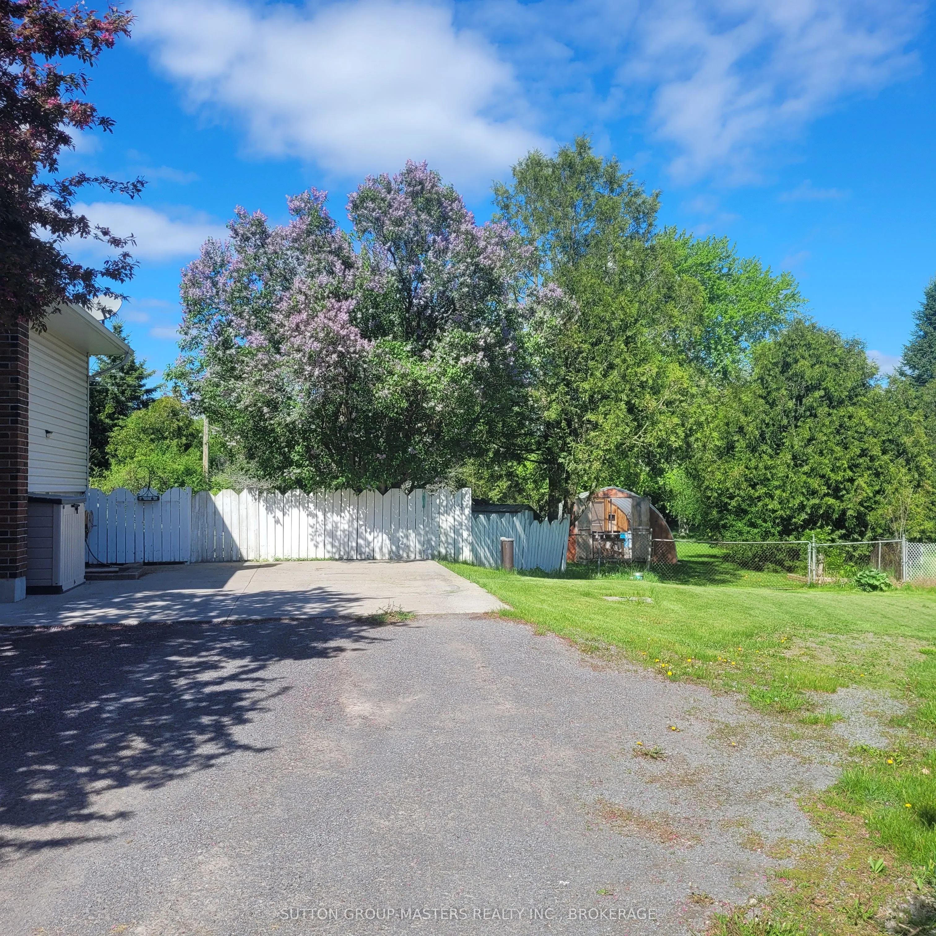21 McDonald Crescent