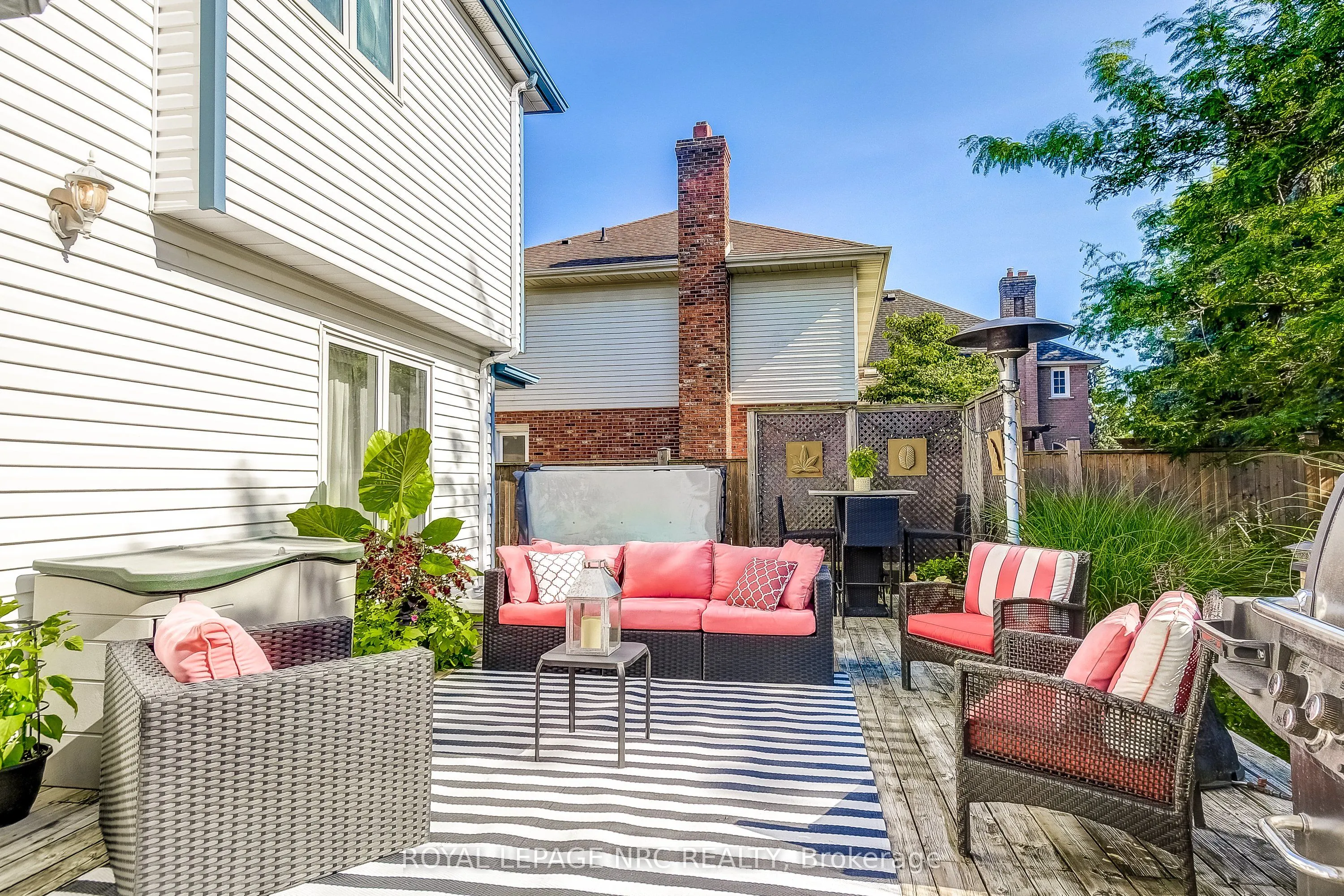8 Hearth Court