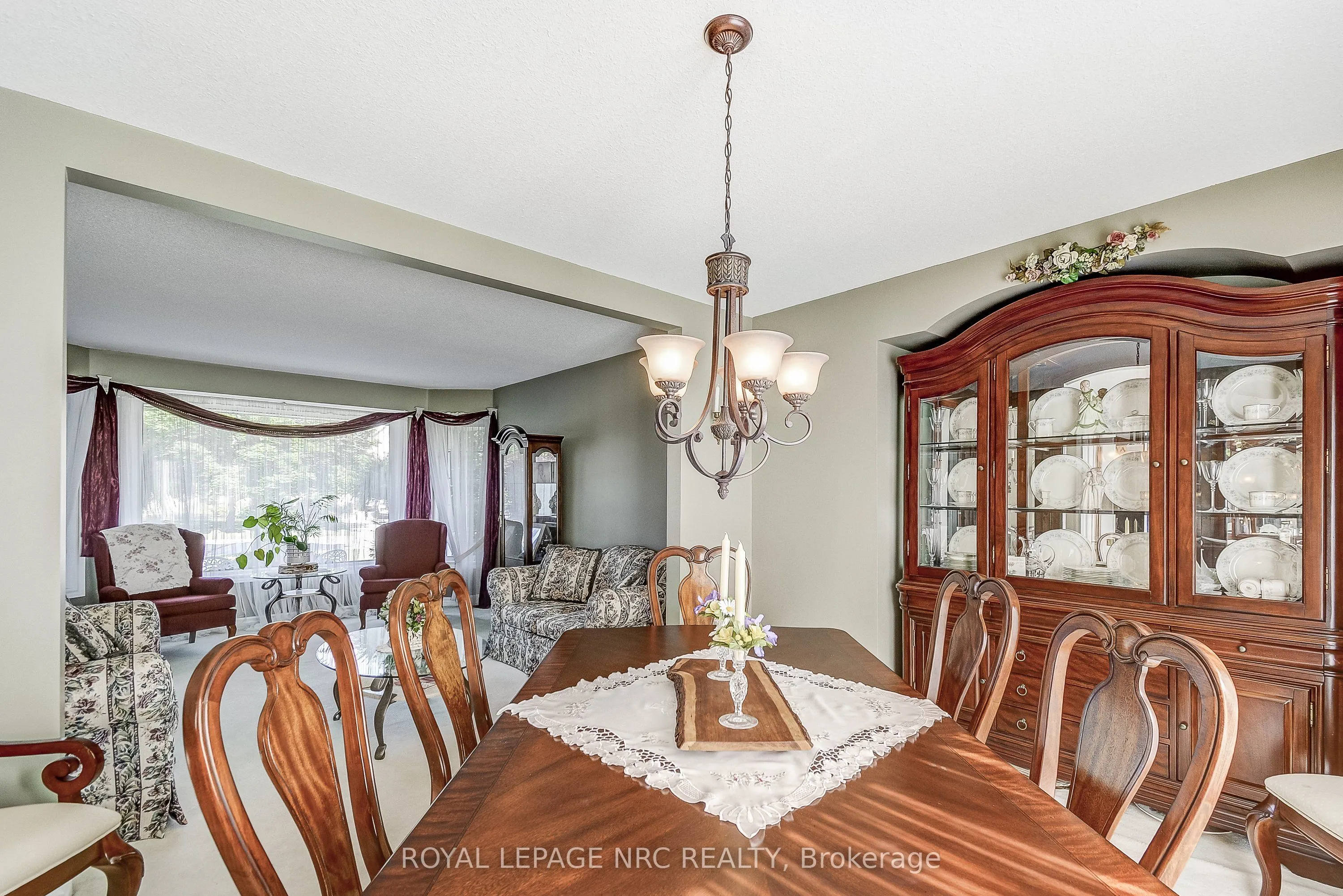 8 Hearth Court