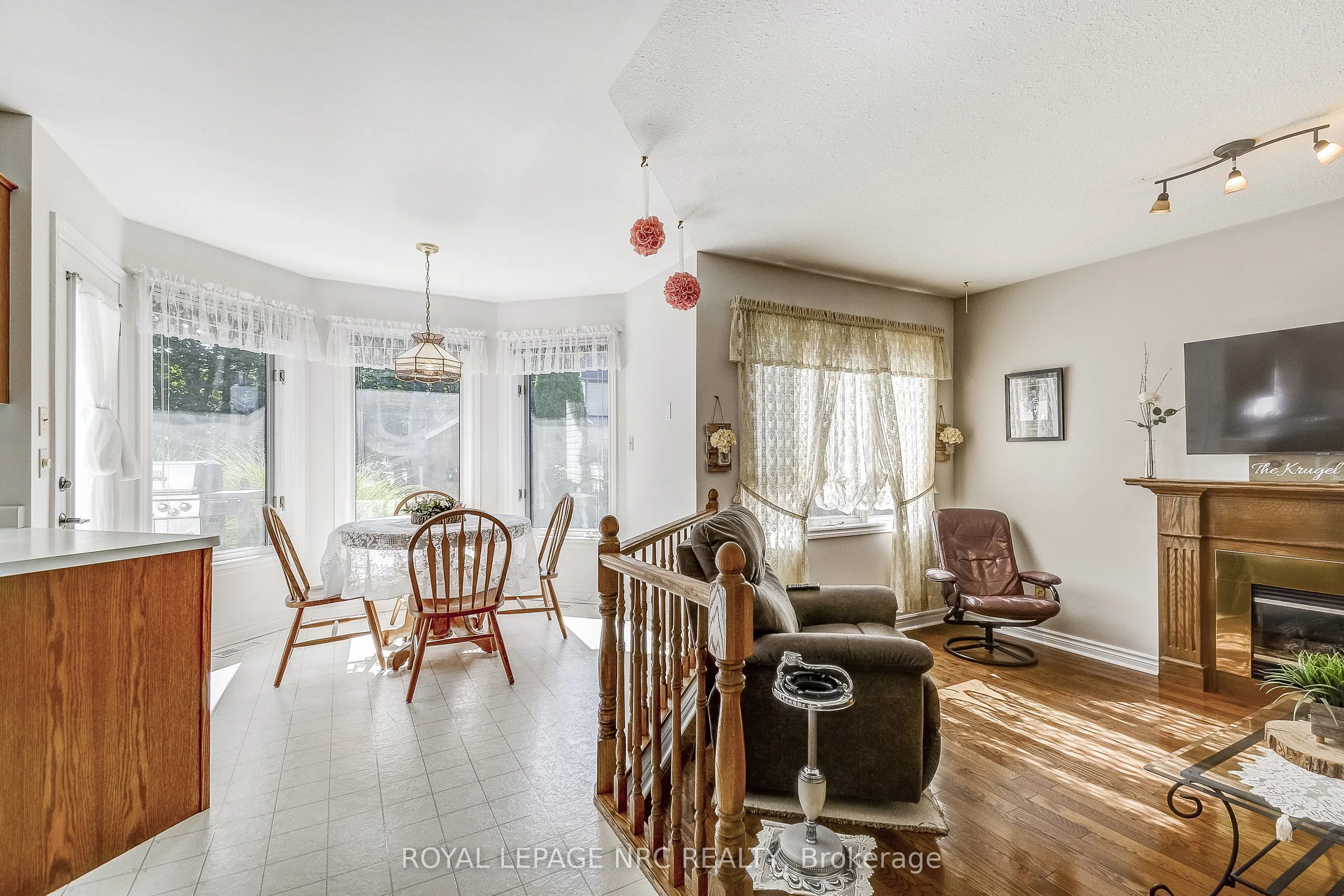 8 Hearth Court